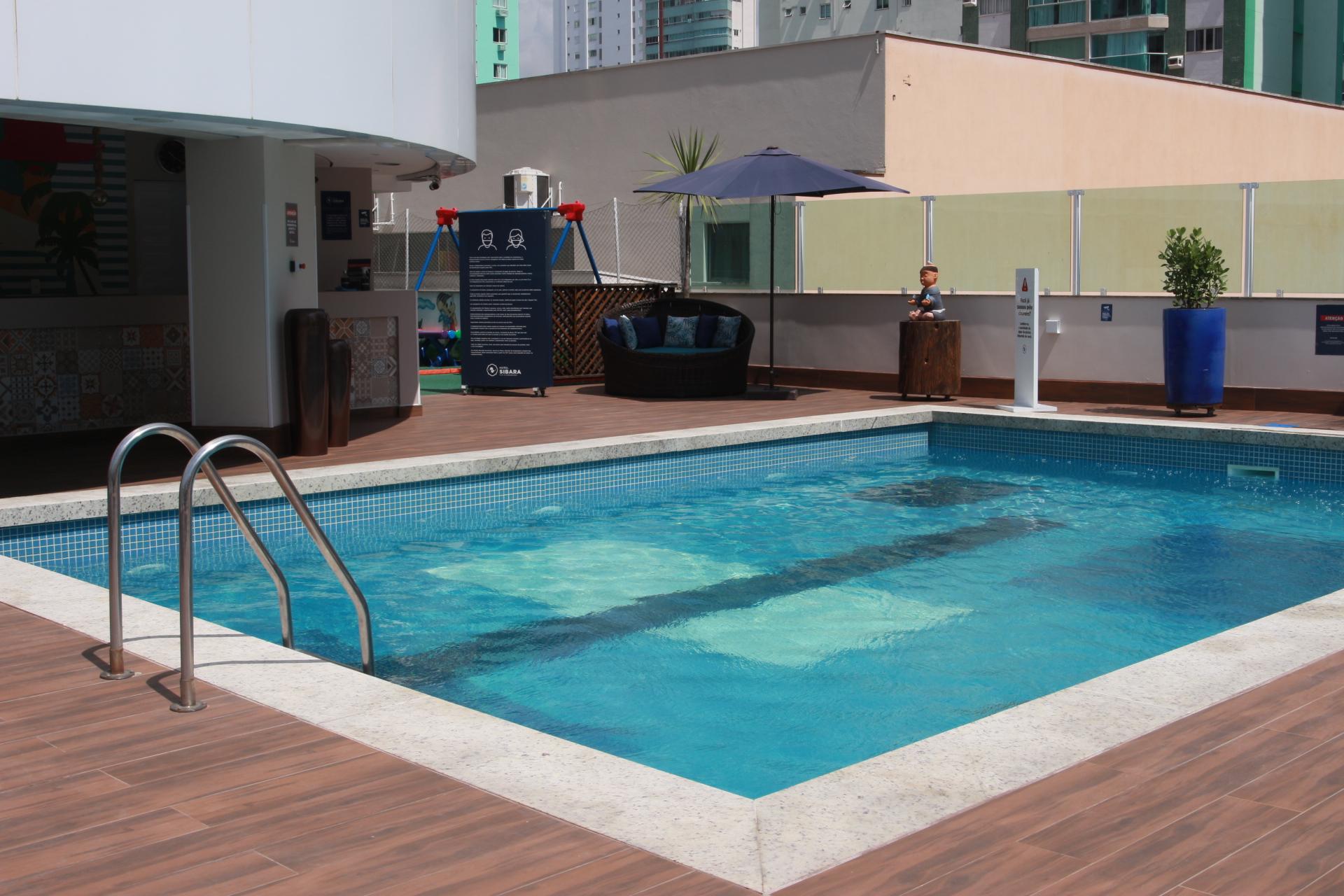 Vista Piscina Hotel Sibara SPA & Convenções