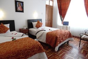 Alojamiento - HOTEL PUNO TERRA