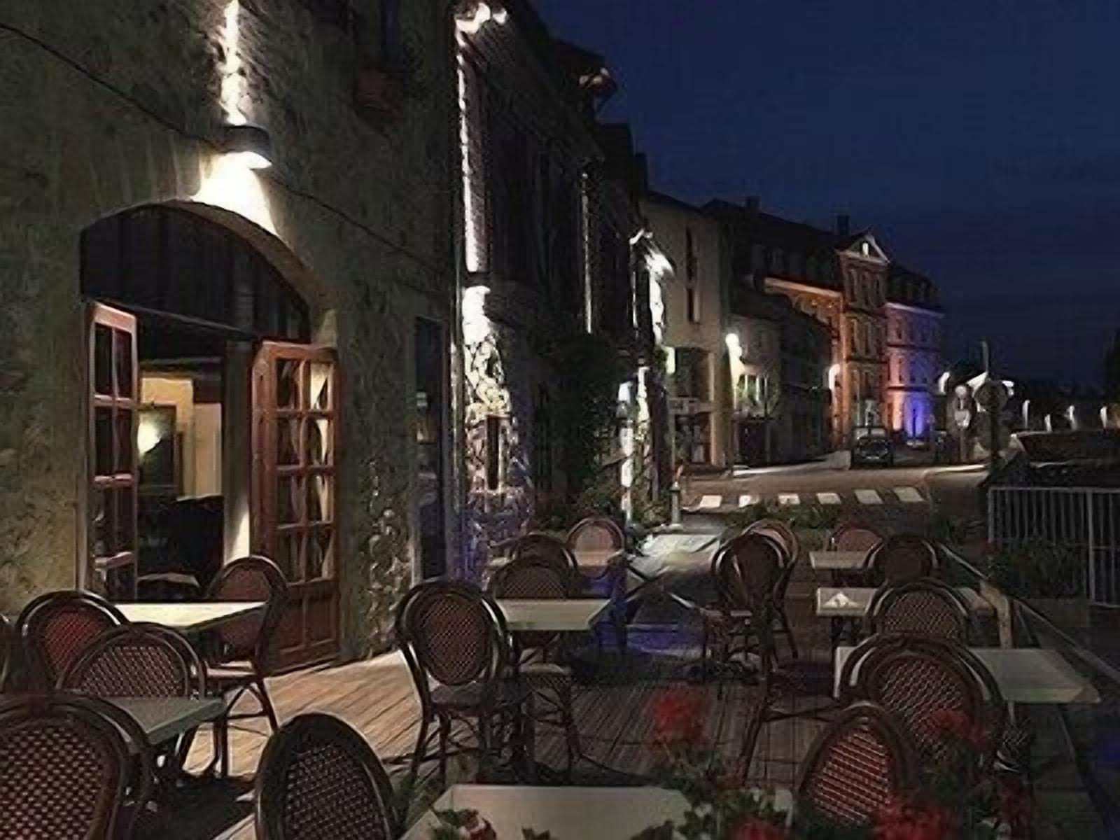 Vista Exterior Hotel Victor Hugo