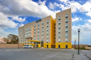 Alojamiento - City Express by Marriott Ensenada