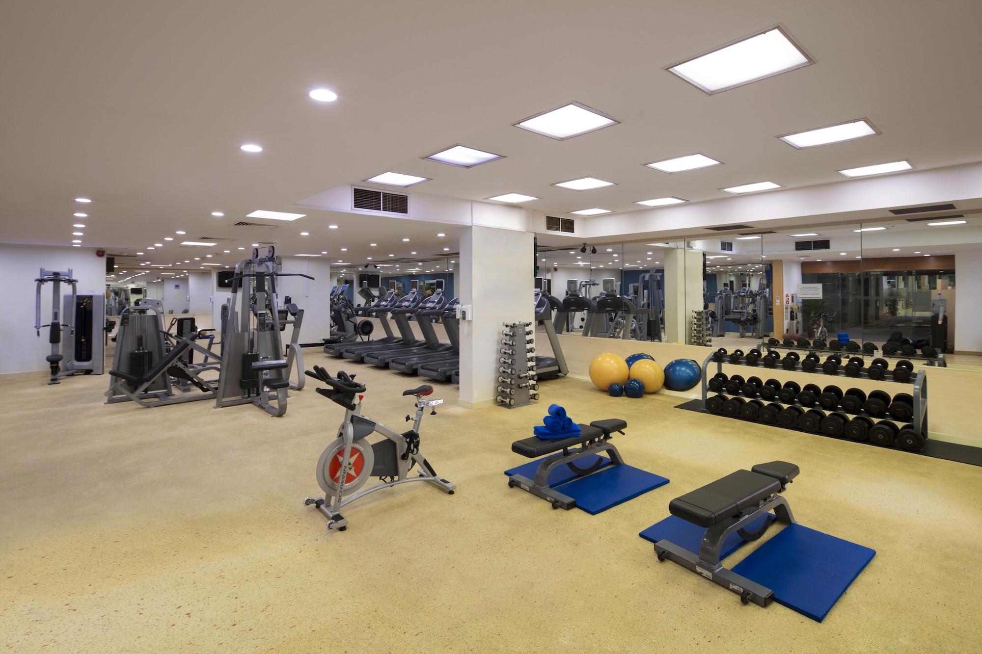 Gimnasio voco Orchard Singapore by IHG