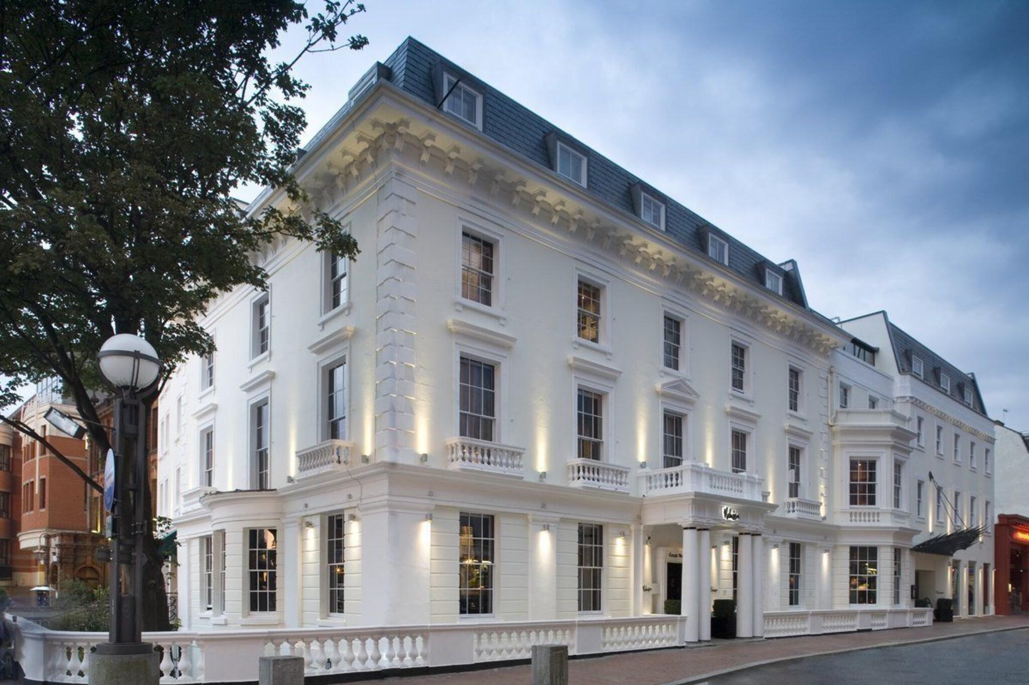 Vista Exterior Malmaison Reading