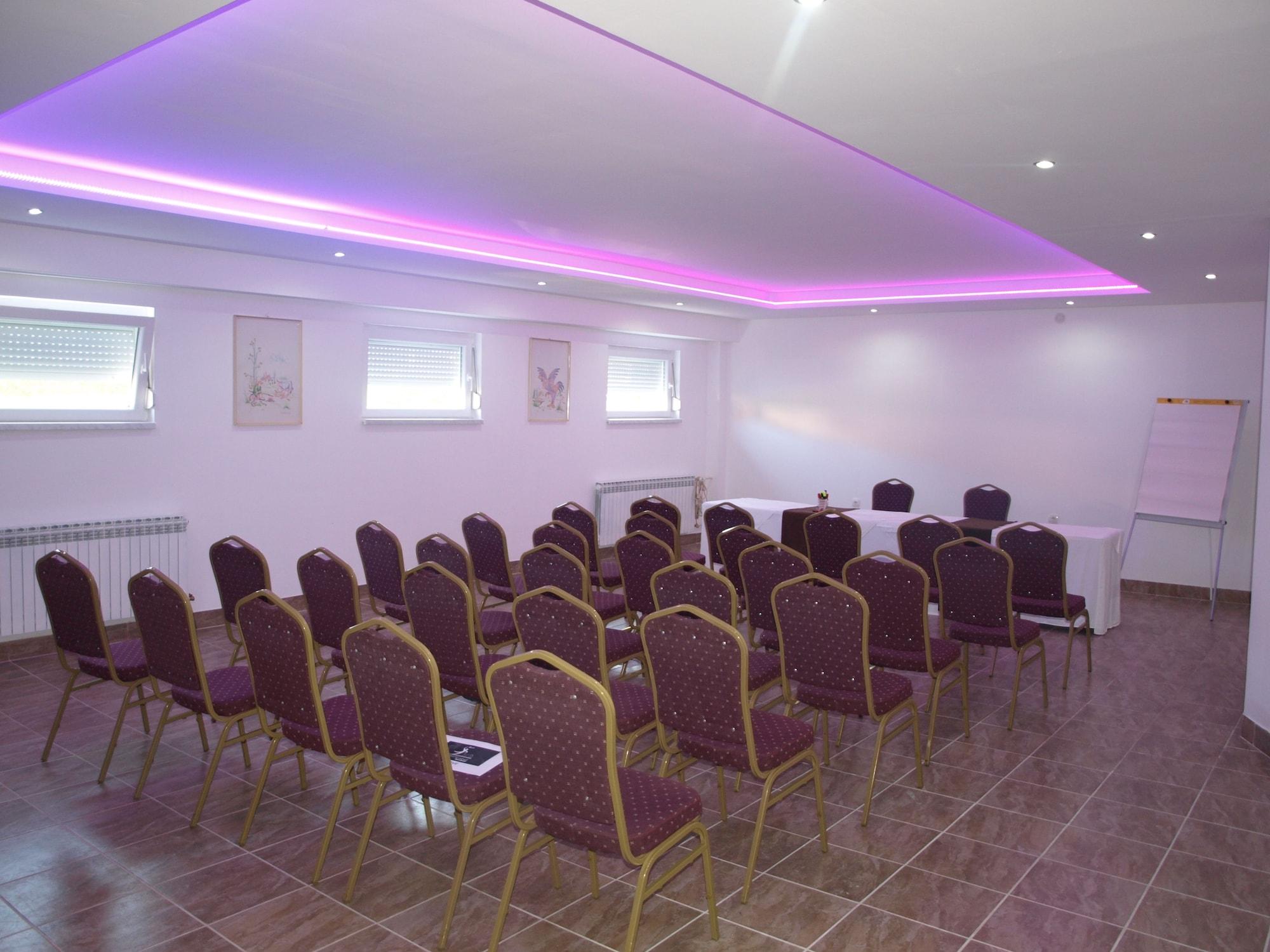 Sala de Reuniones Hotel Podravina