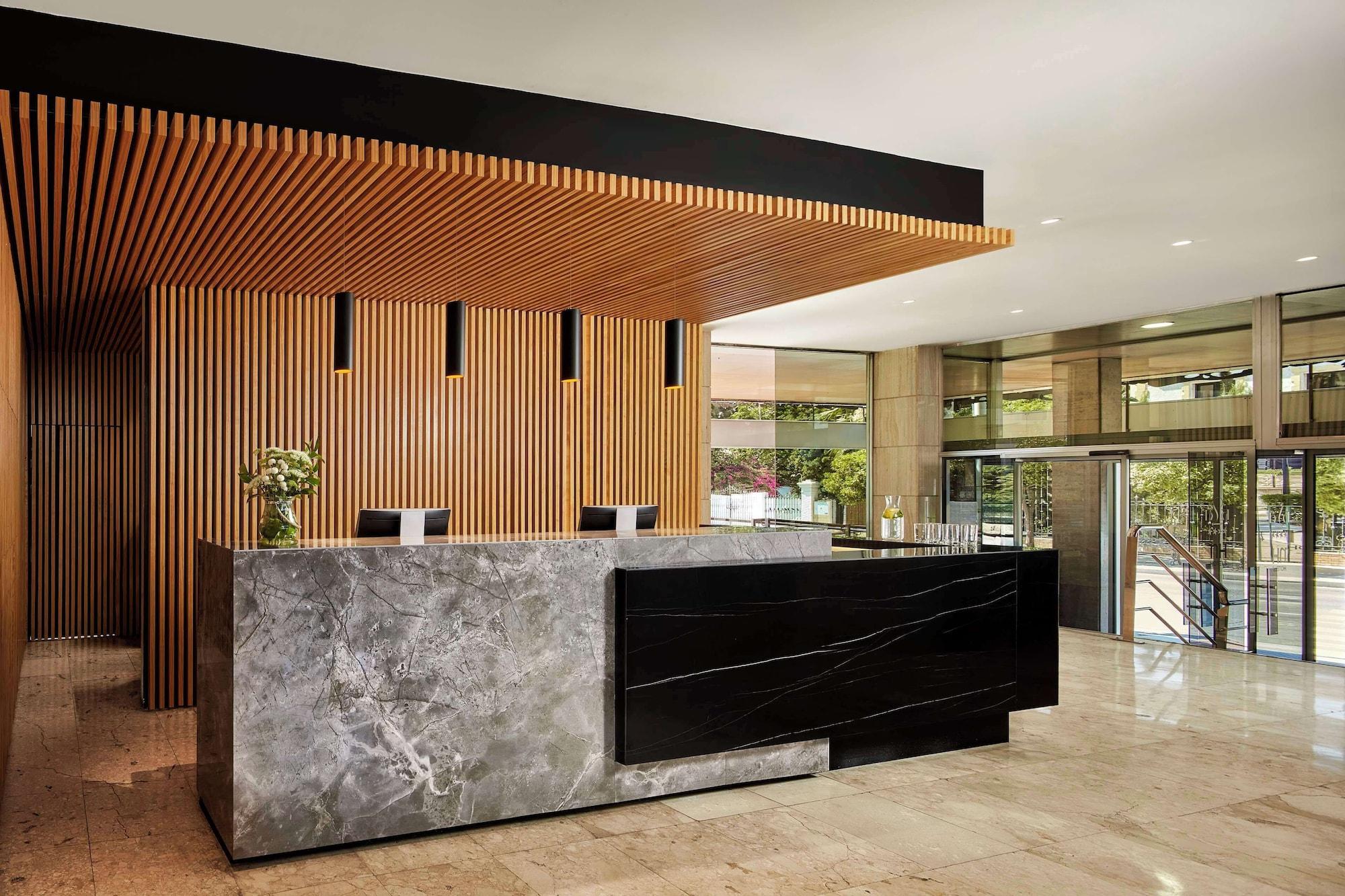 Vista Lobby NH Luz Huelva