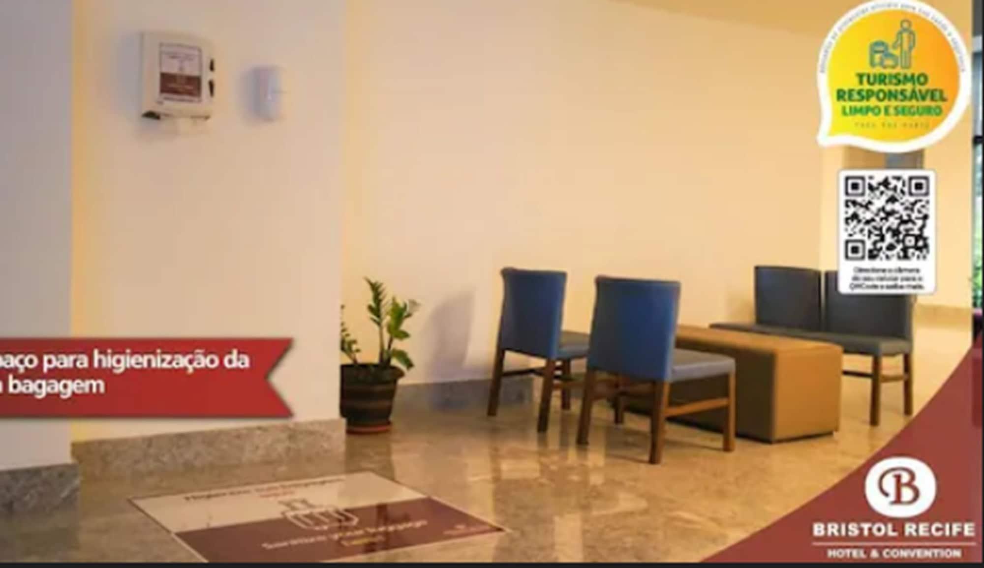 Vista Lobby BEACH CLASS CONVENTION BY MAI