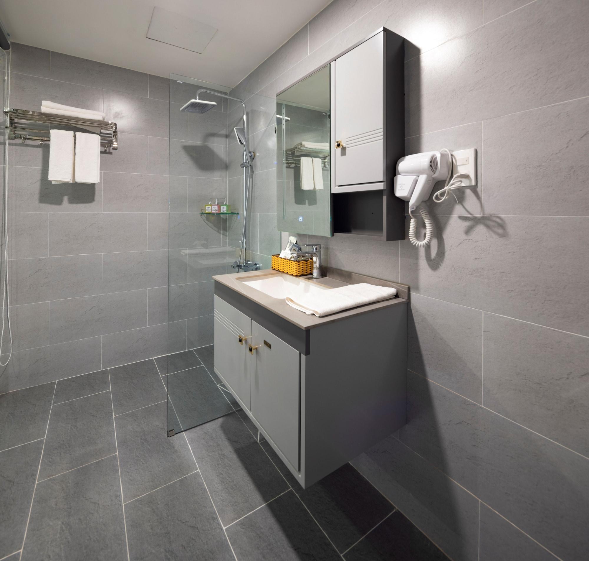 Equipamiento de Habitación Boss Palace Hotel