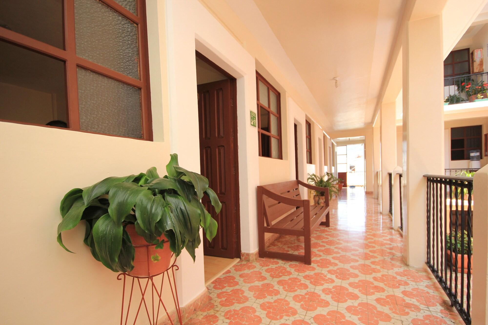 Varios Hotel San Martín