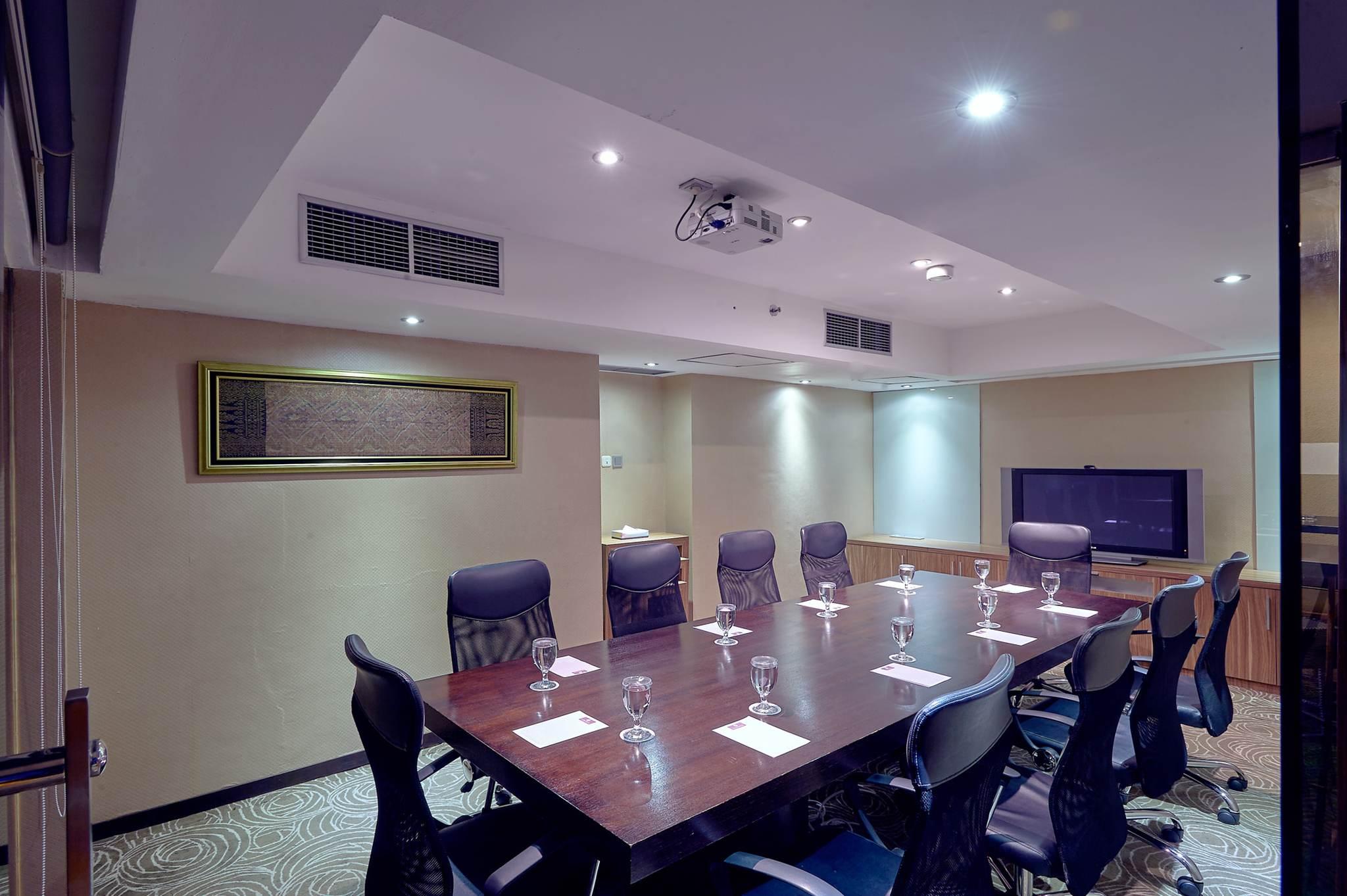 Centro de Negocios Garden Palace Hotel Surabaya