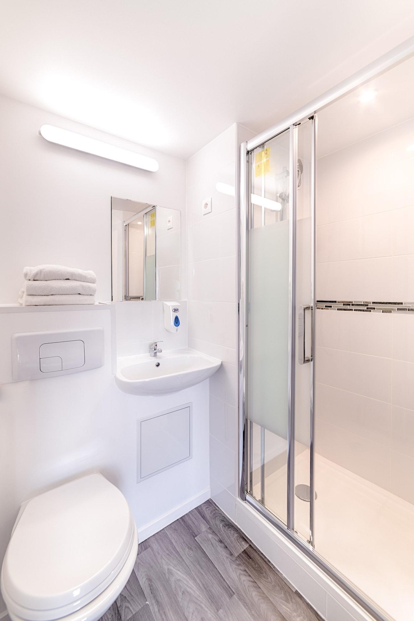 Equipamiento de Habitación Brit Hôtel Mâcon Nord