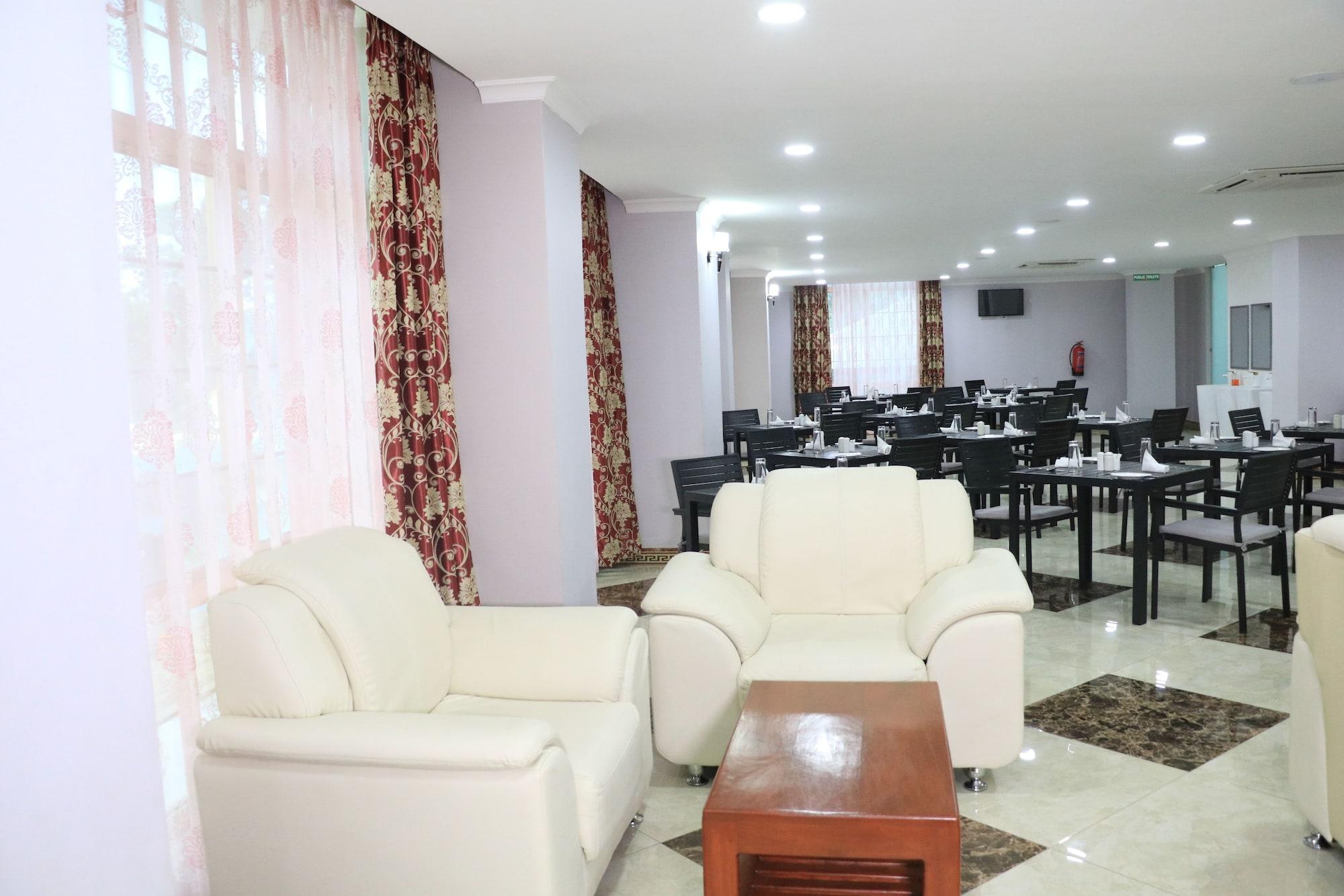 Vista Lobby Mount Usambara Hotel