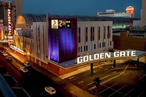 Alojamiento - Golden Gate Hotel and Casino