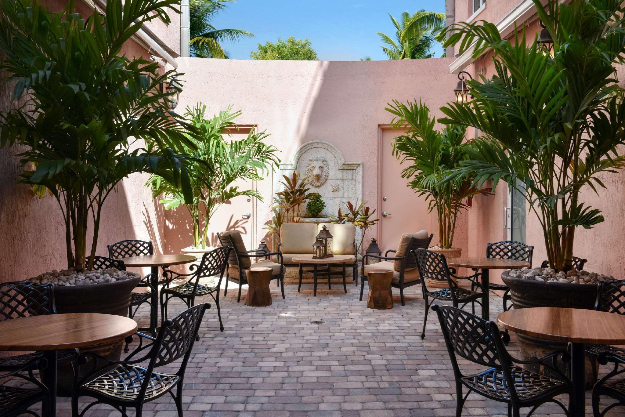 Vista Exterior Casa Victoria Orchid