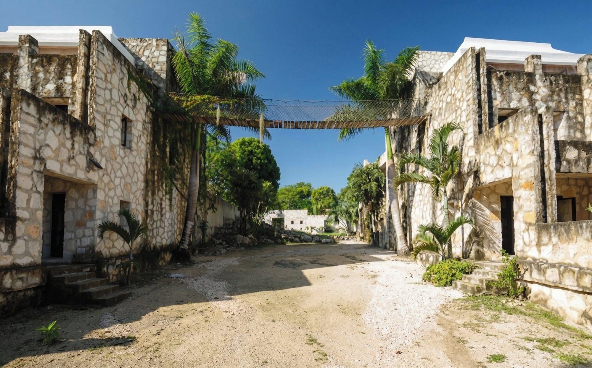 Vista Exterior Coqui Coqui Papholchac Coba Residence & Spa