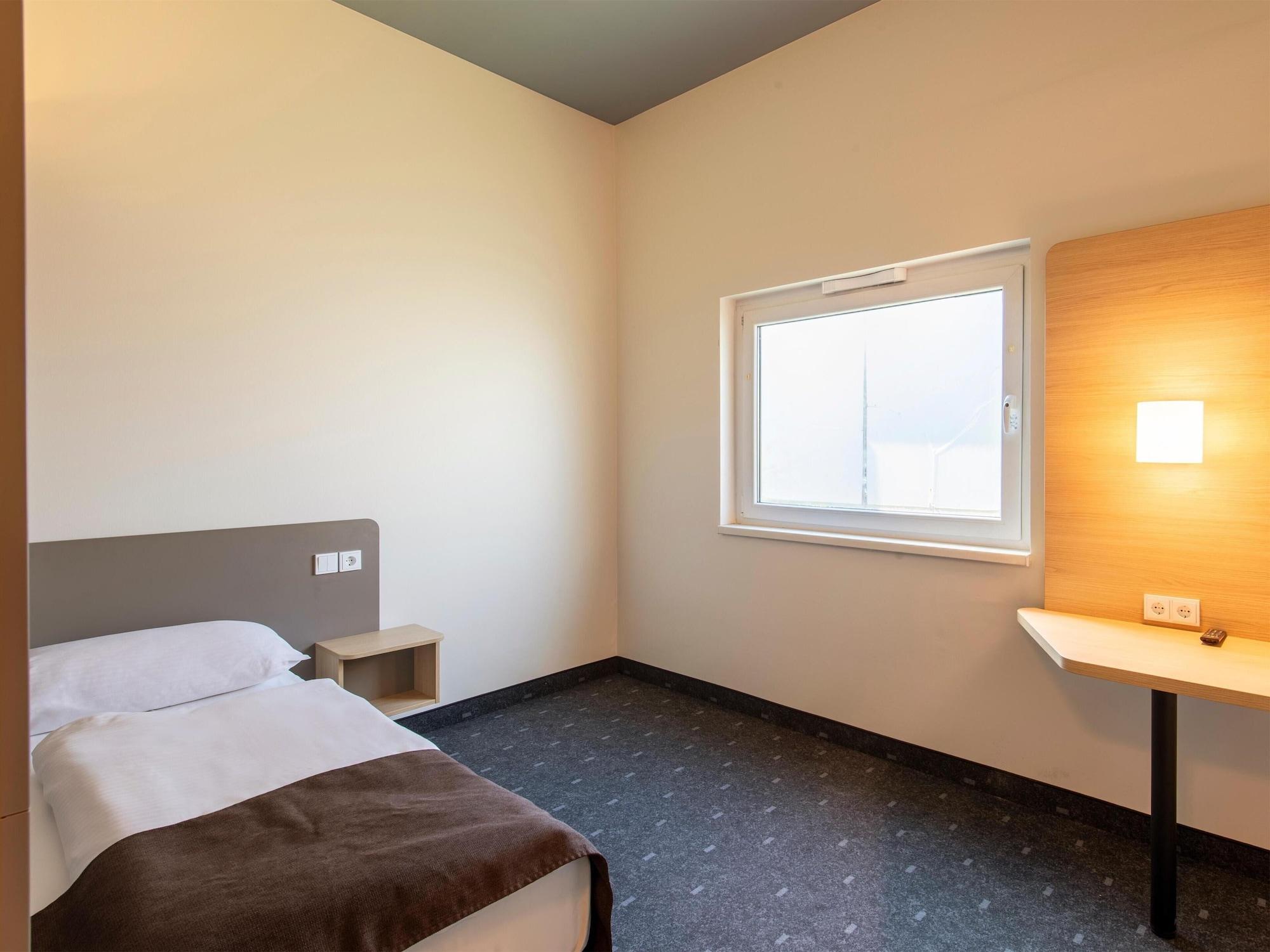 Habitación B&B Hotel München City-West