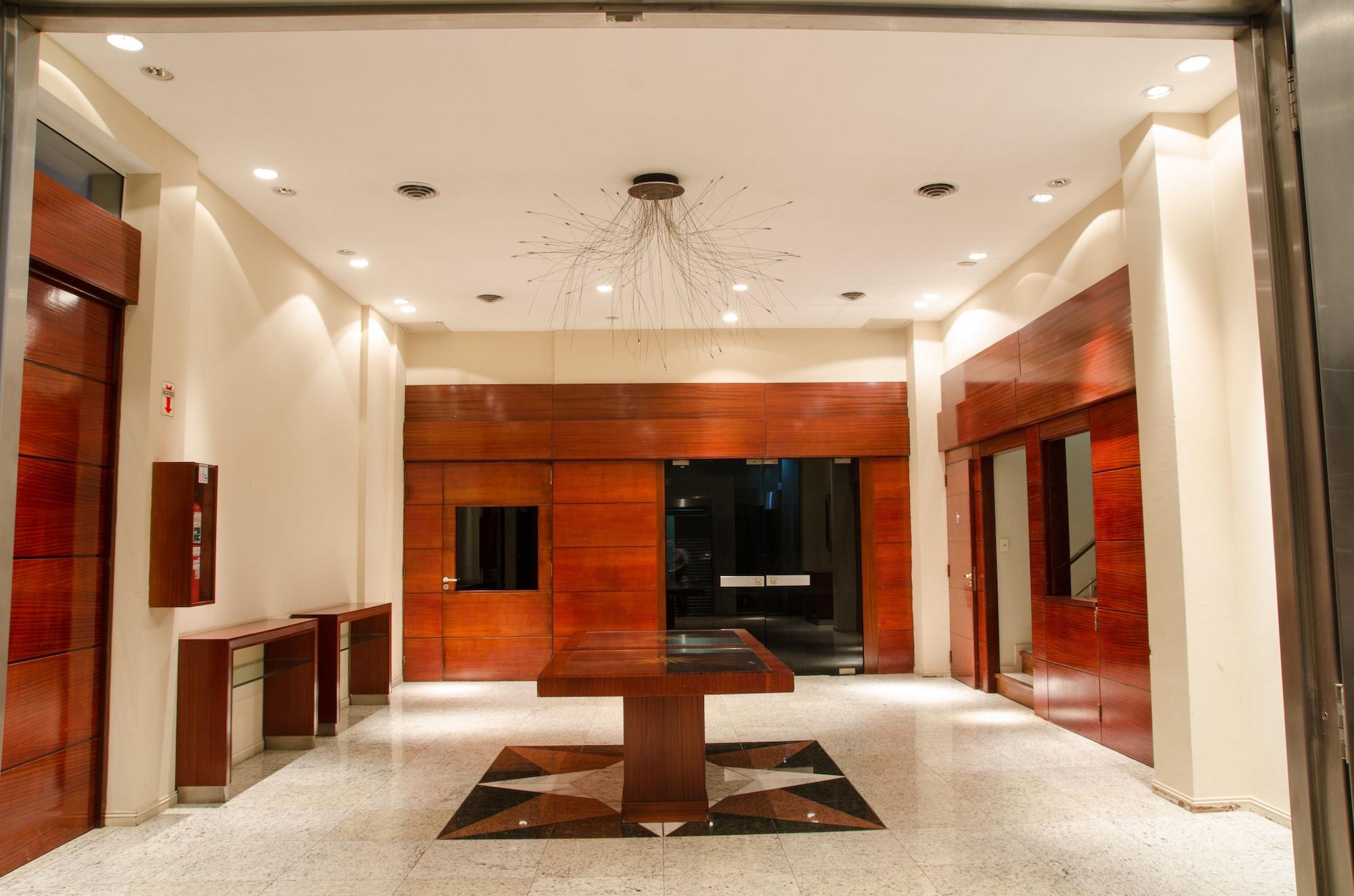 Vista Lobby San Nicolas Plaza Hotel