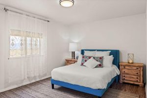 Alquiler Vacacional - Charming and Spacious Casita Getaway for couples and families.