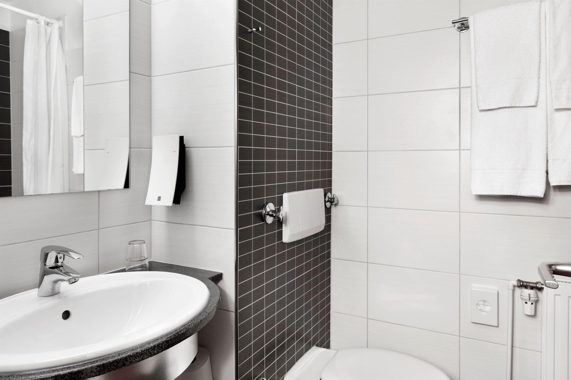 Equipamiento de Habitación TRYP by Wyndham Lübeck Aquamarin