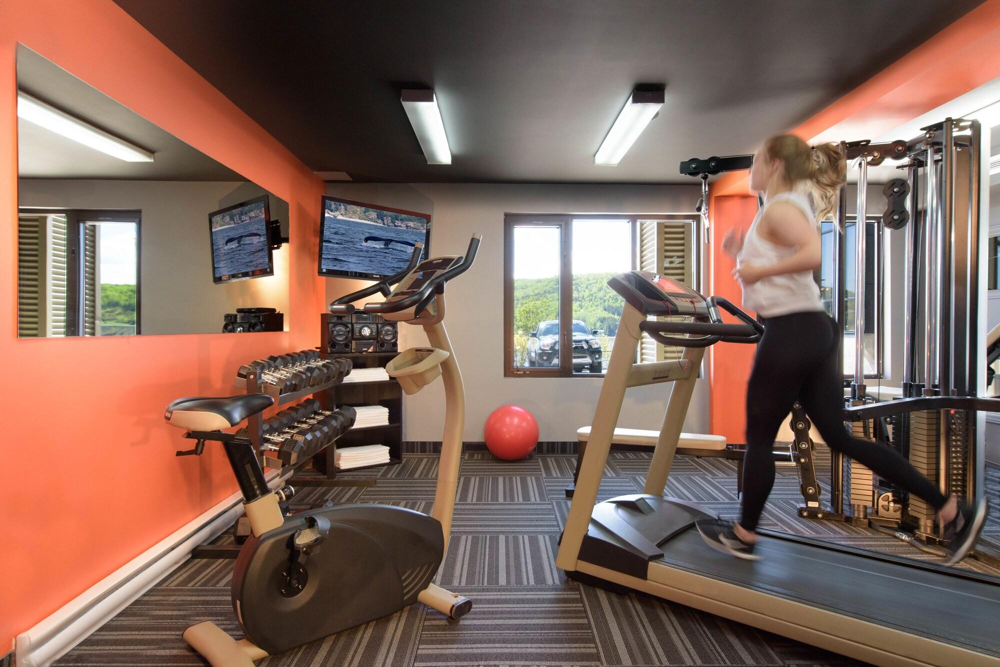 Gimnasio Hôtel Baker