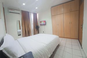 Alquiler Vacacional - Ultimate Comfort in V/Island Lagos: Spacious 2-Bed with 24/7 Power & Free WiFi