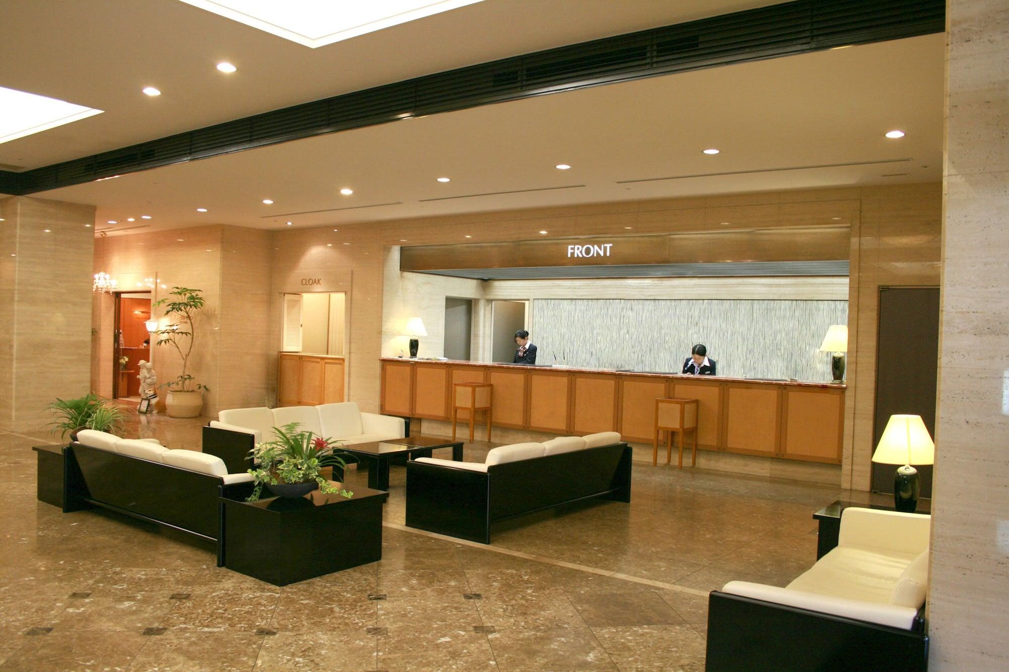 Vista Lobby Nagoya Garden Palace