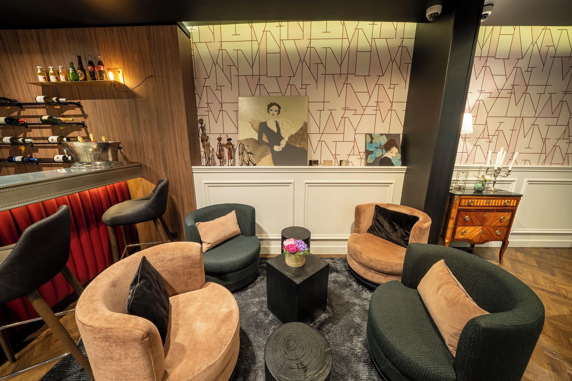 Bar/Salón Hôtel Villa Nicolo - Tour Eiffel