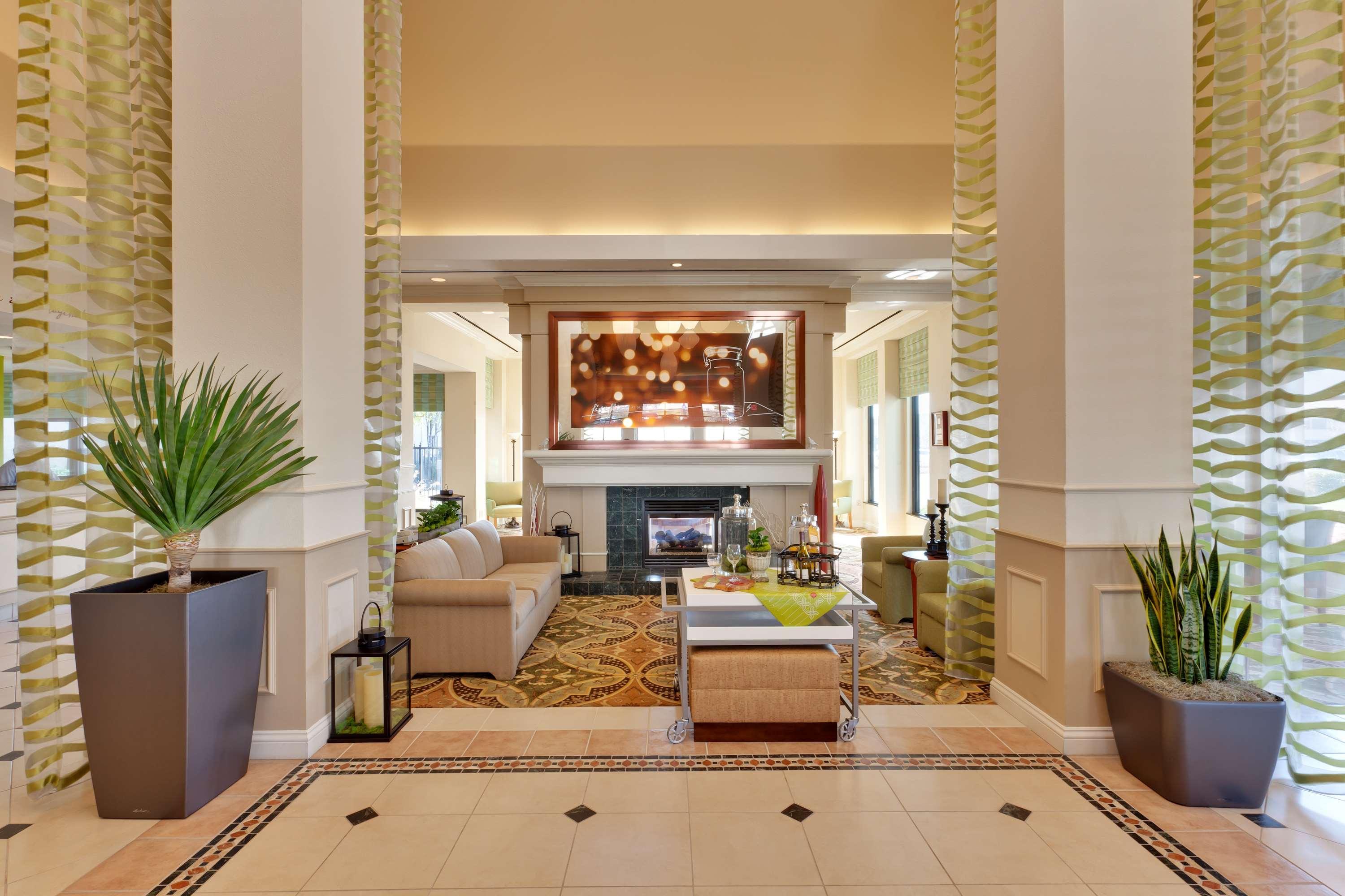Vista Lobby Hilton Garden Inn Sacramento Elk Grove