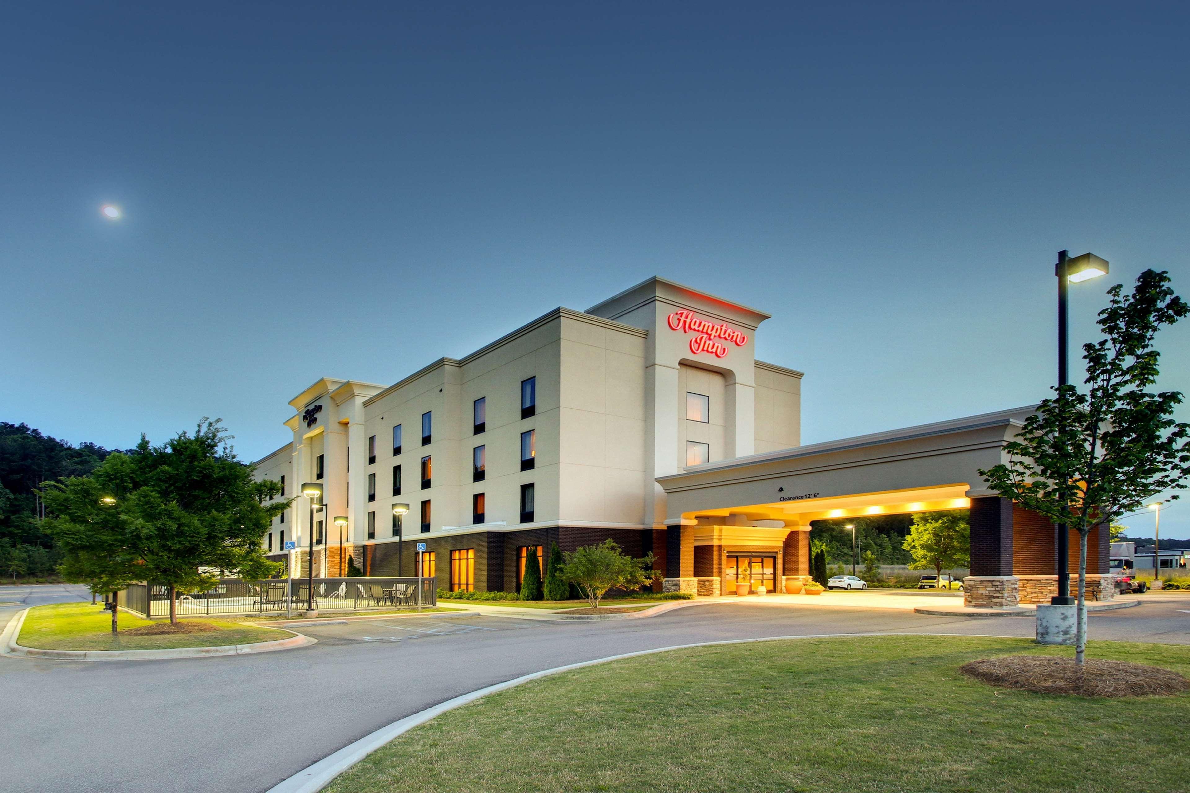 Vista Exterior Hampton Inn Birmingham Leeds