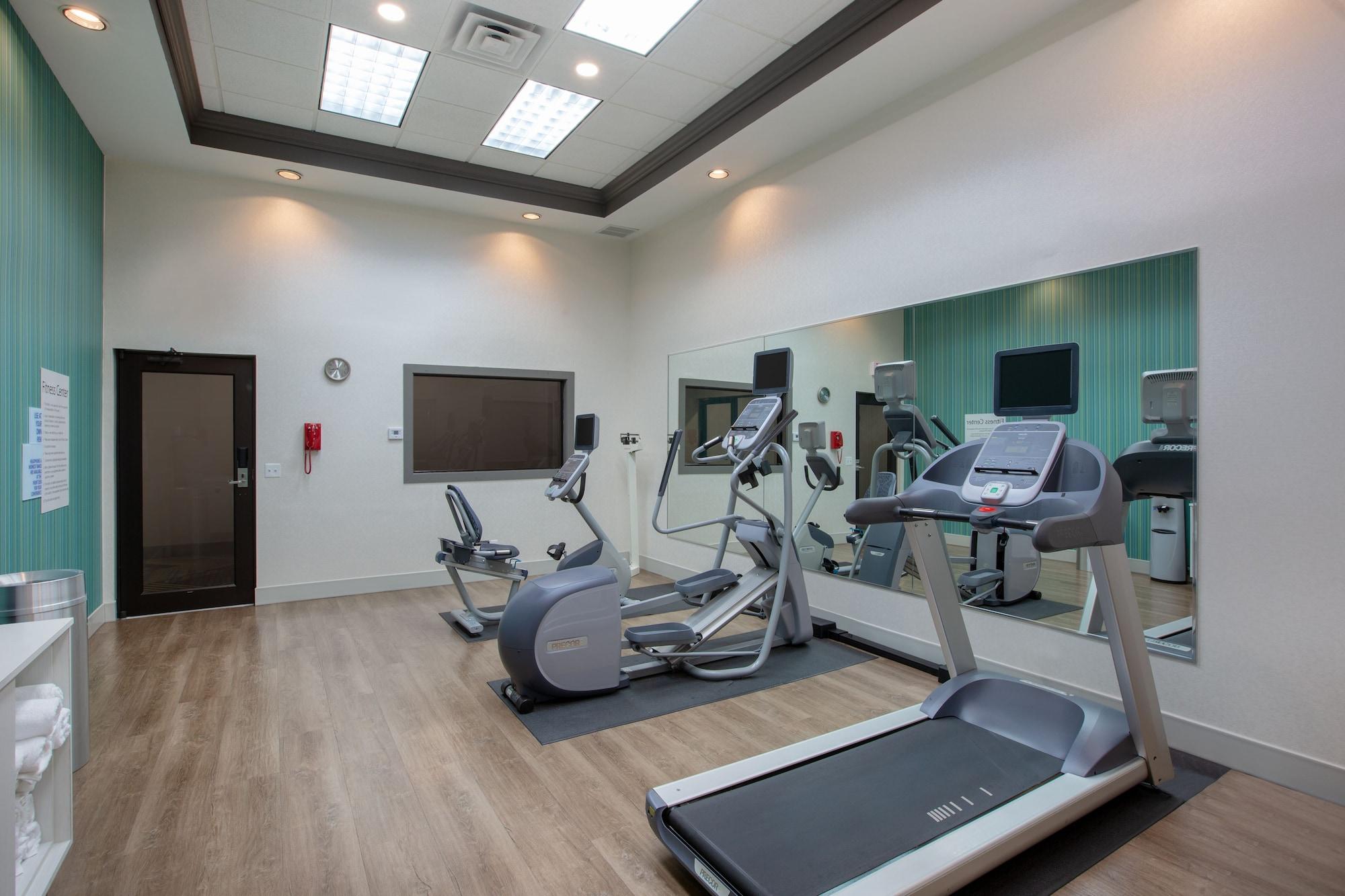 Gimnasio Holiday Inn Express Hotel & Suites Columbus by IHG