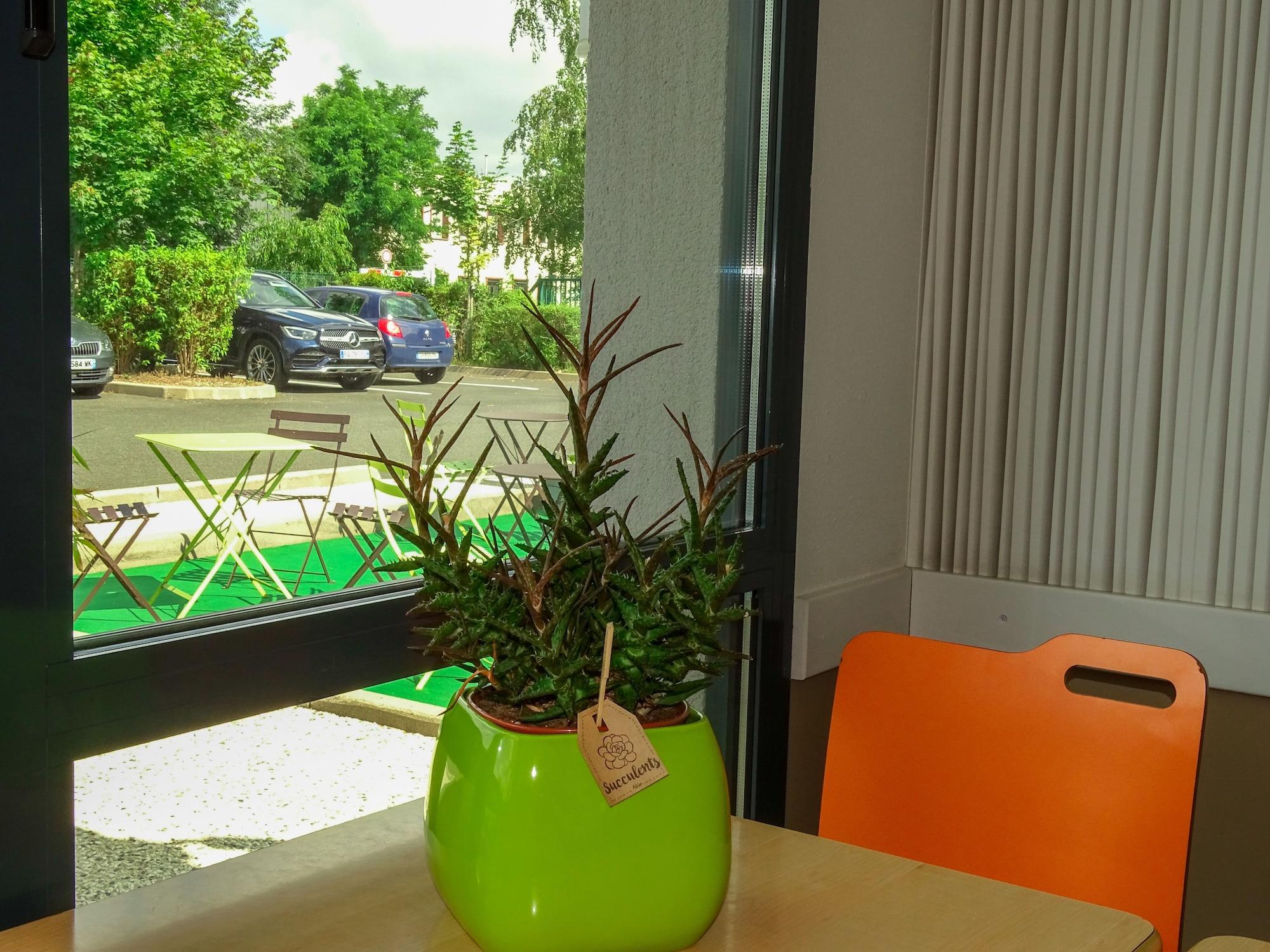 Restaurant ibis budget Tours Nord