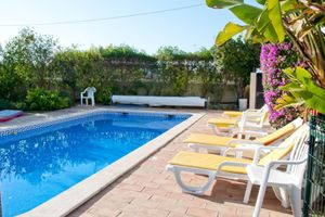Alquiler Vacacional - Casa Linda, comfortable villa with private pool