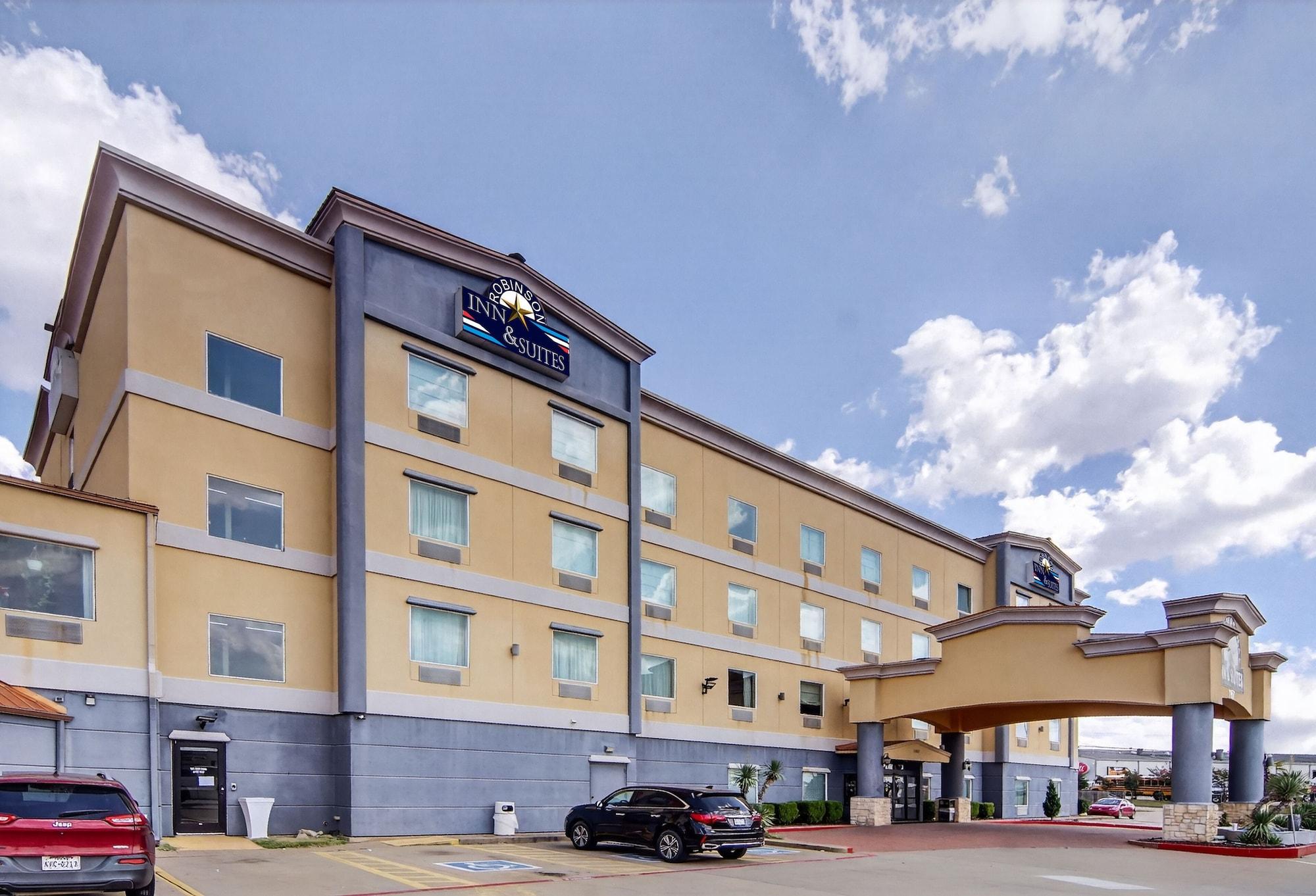 Vista Exterior Robinson Inn and Suites
