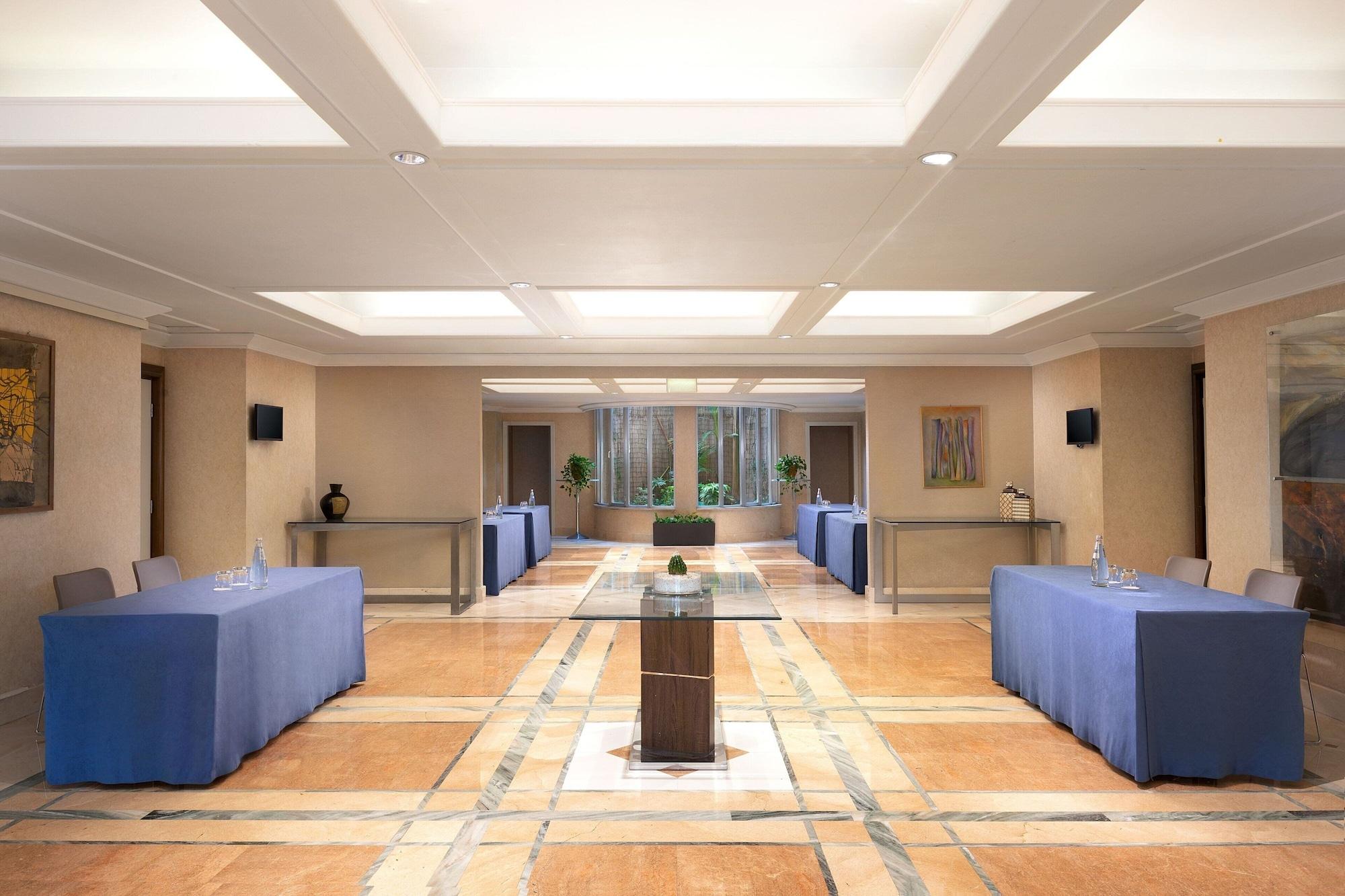Sala de Reuniones Courtyard by Marriott Rome Central Park