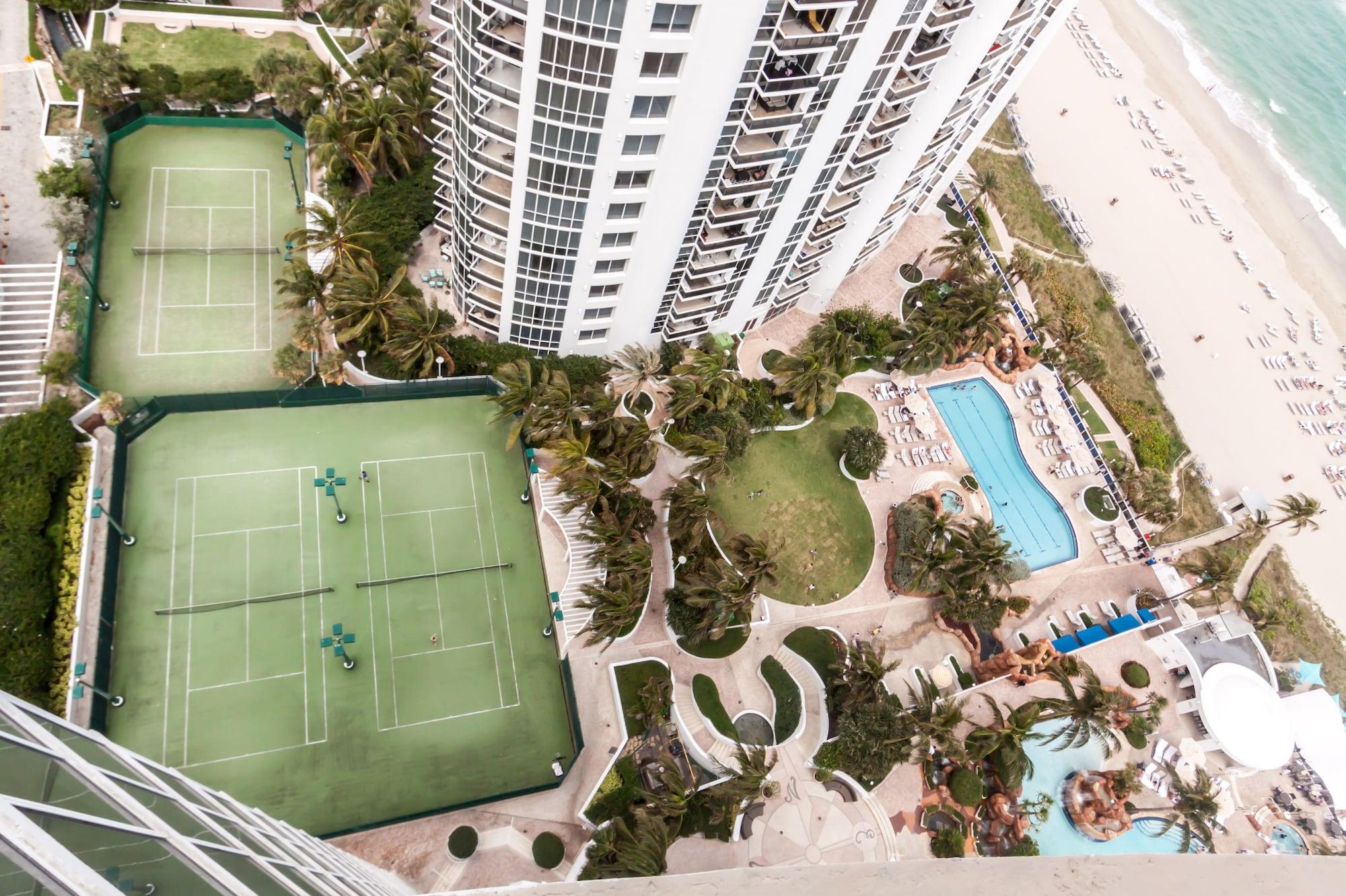 Vista Exterior Private Ocean Condos at Trump Sunny Isles