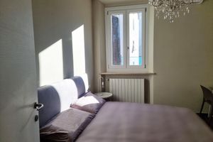 Alquiler Vacacional - TWO-ROOM APARTMENT with kitchen-PAVIA-near the center