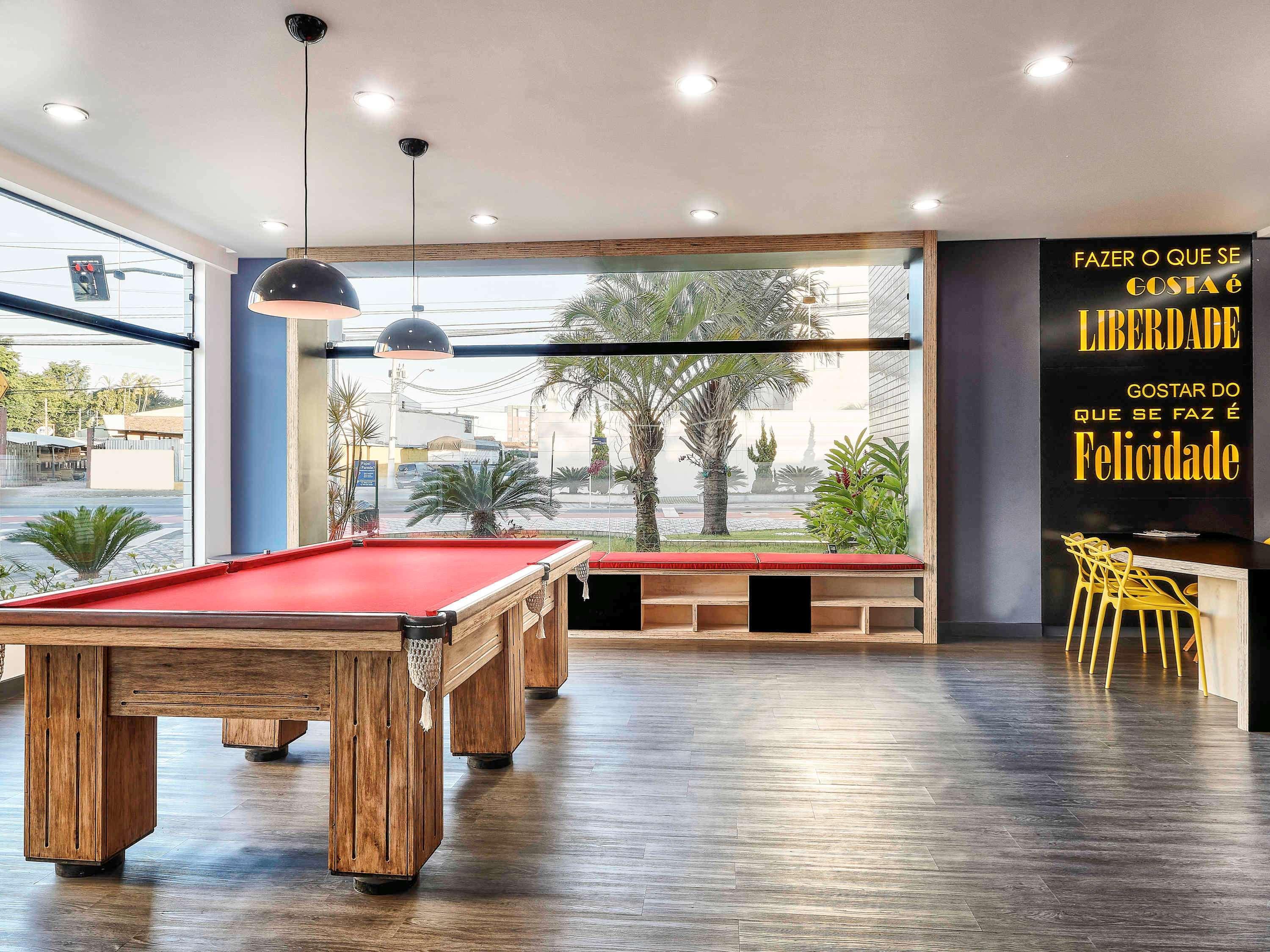 Bar/Salón ibis Taubate