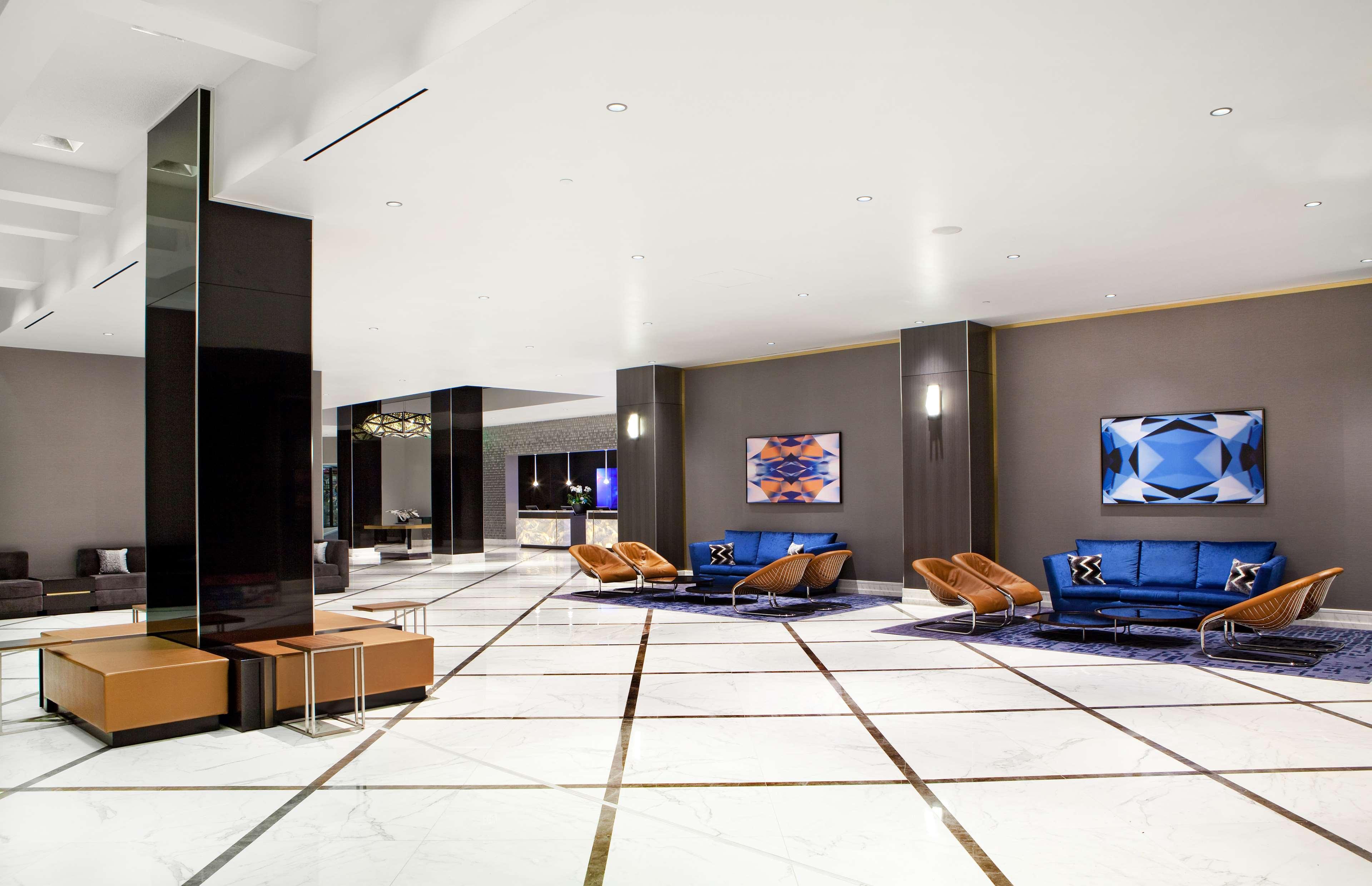 Vista Lobby Hilton Miami Downtown