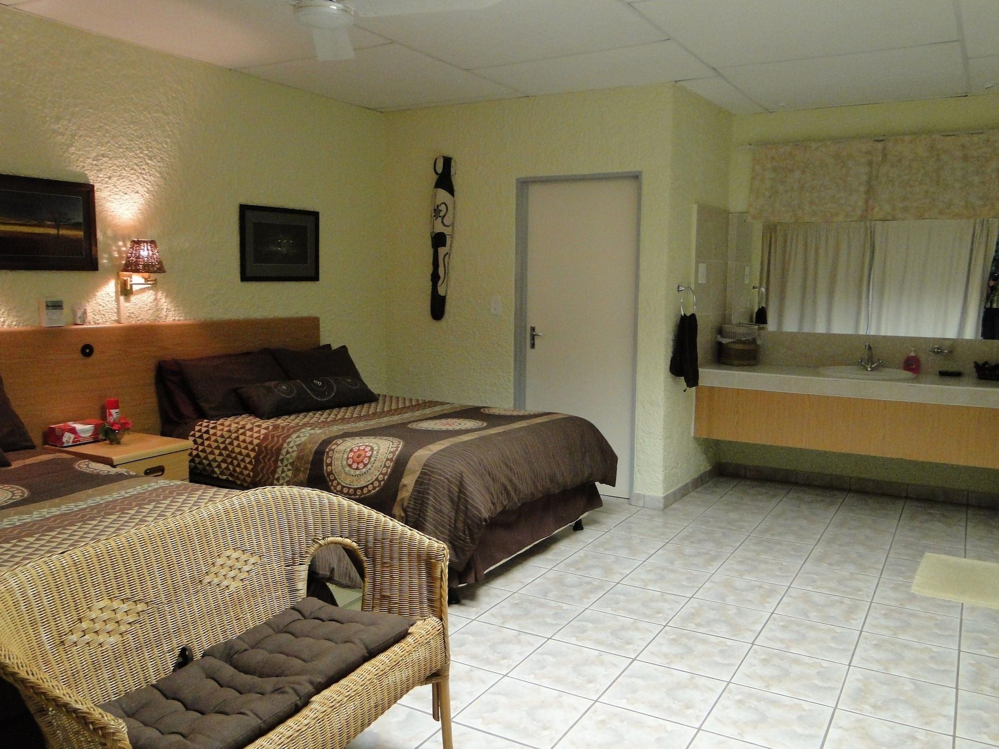 Habitación Kunene River Lodge