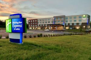 Alojamiento - Holiday Inn Express & Suites Raleigh Airport - Brier Creek by IHG