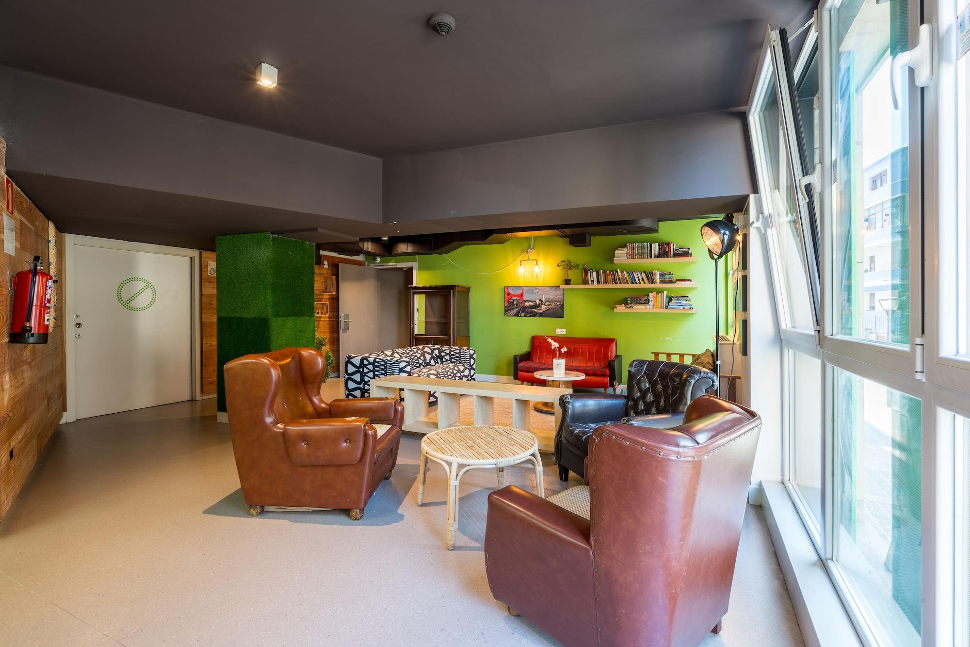 Comodidades del Alojamiento Ganbara Hostel