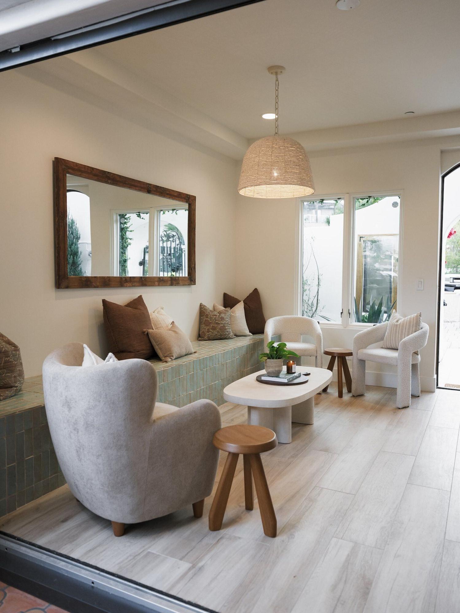 Vista Lobby North Beach Villa