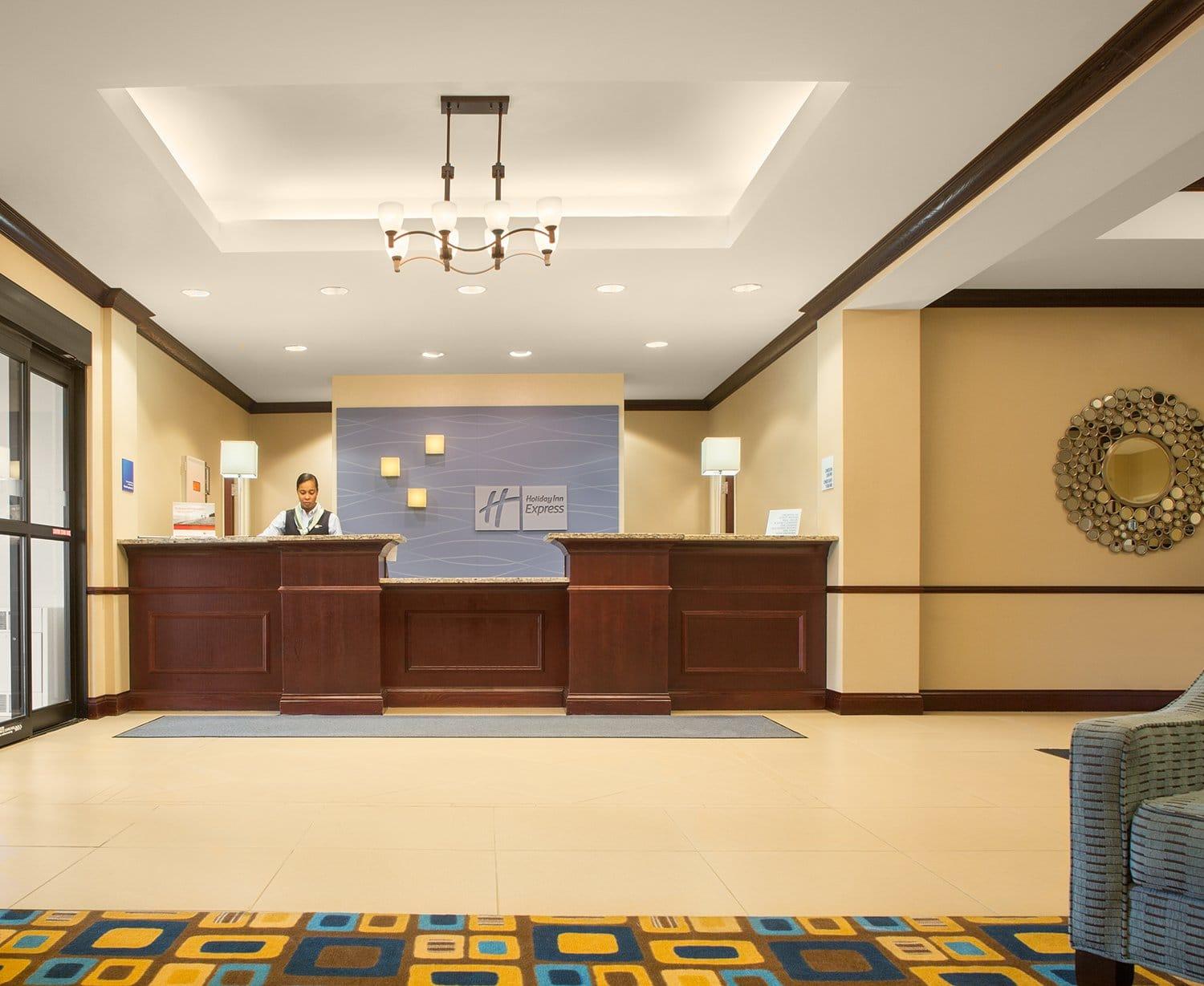 Vista Lobby Holiday Inn Express Tuscola by IHG
