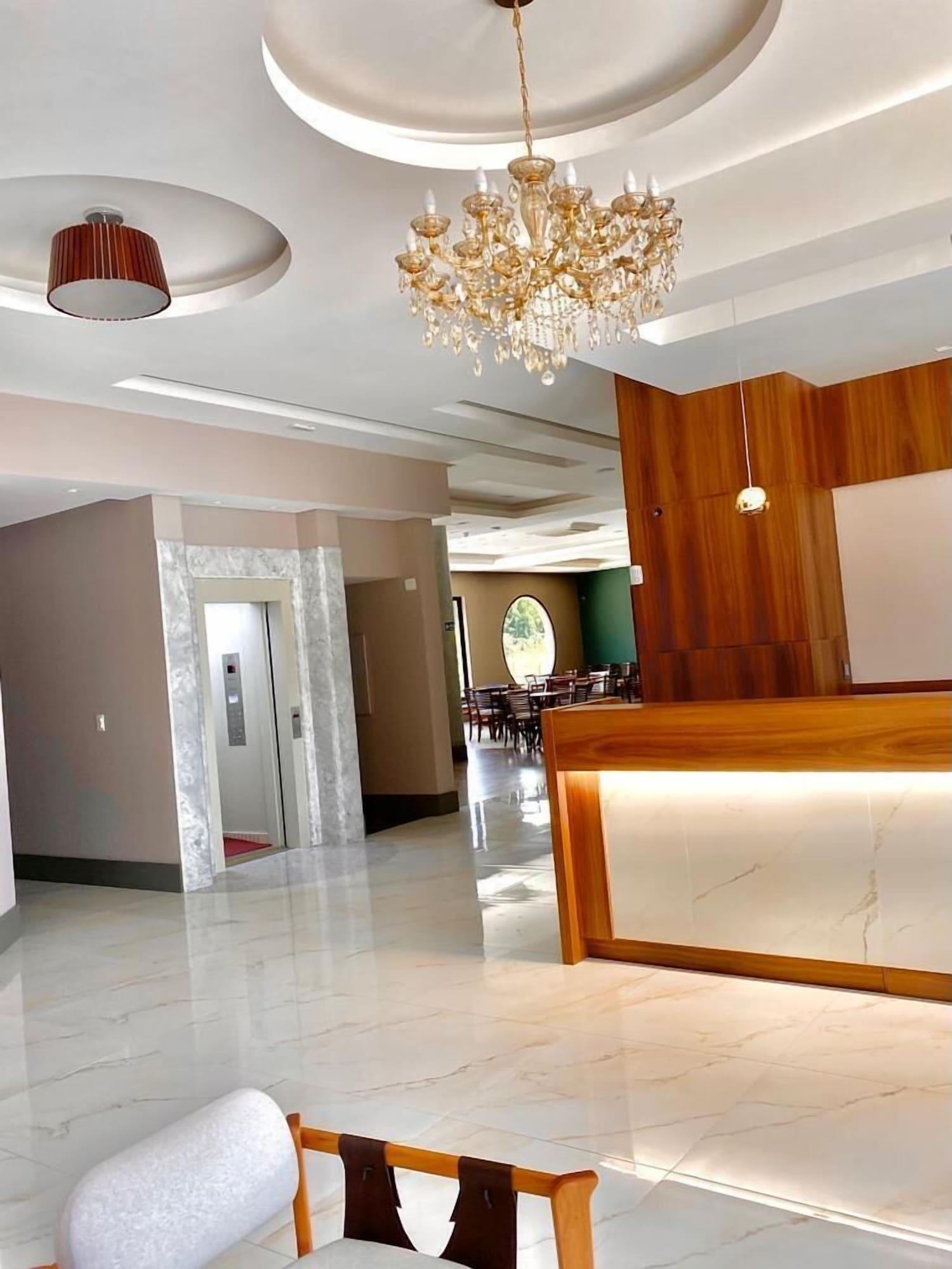 Vista Lobby Keep Suítes Hotel