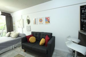 Alquiler Vacacional - Studio en el Centro con cochera