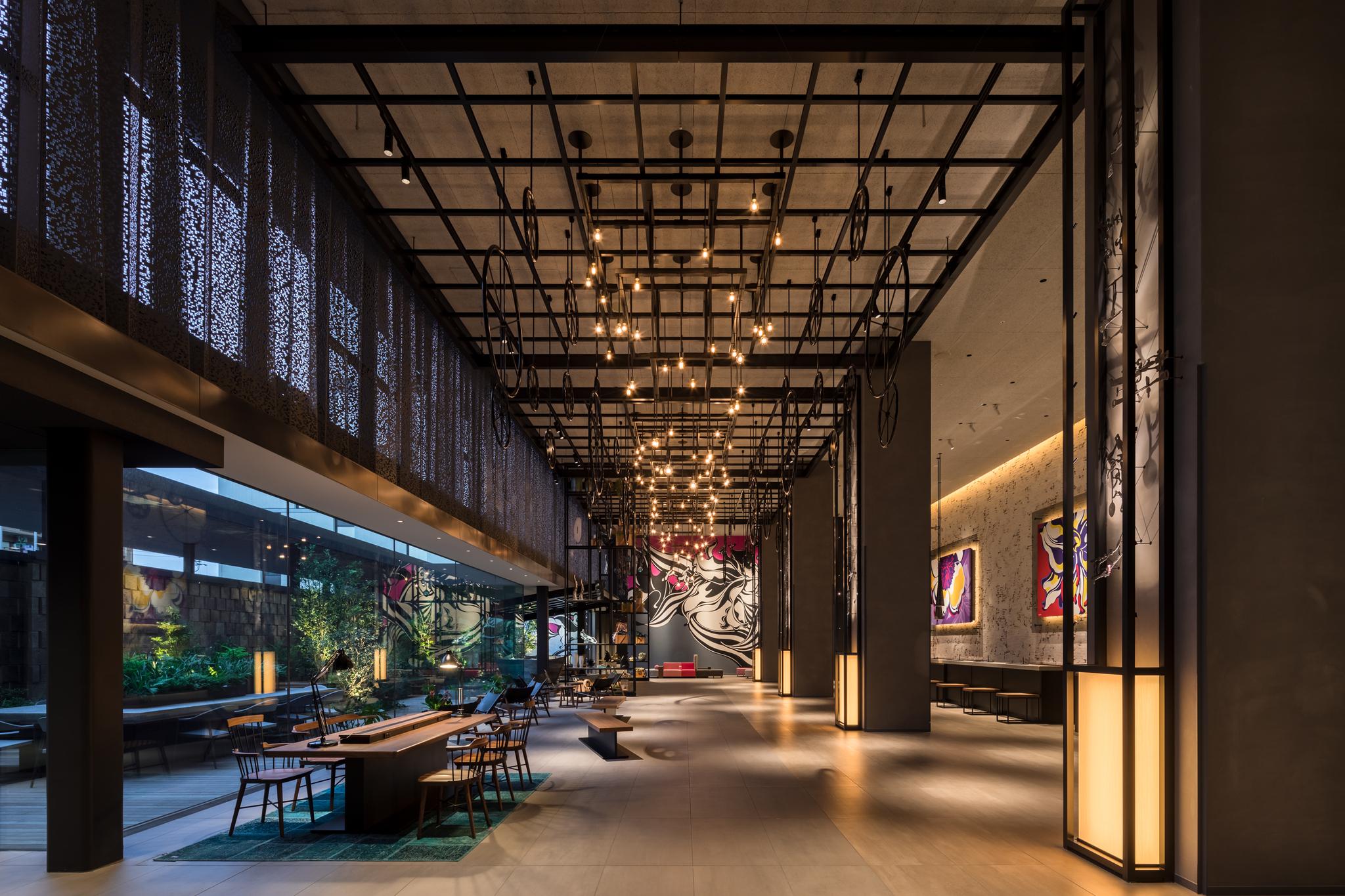 Vista Lobby Tokyo Bay Shiomi Prince Hotel