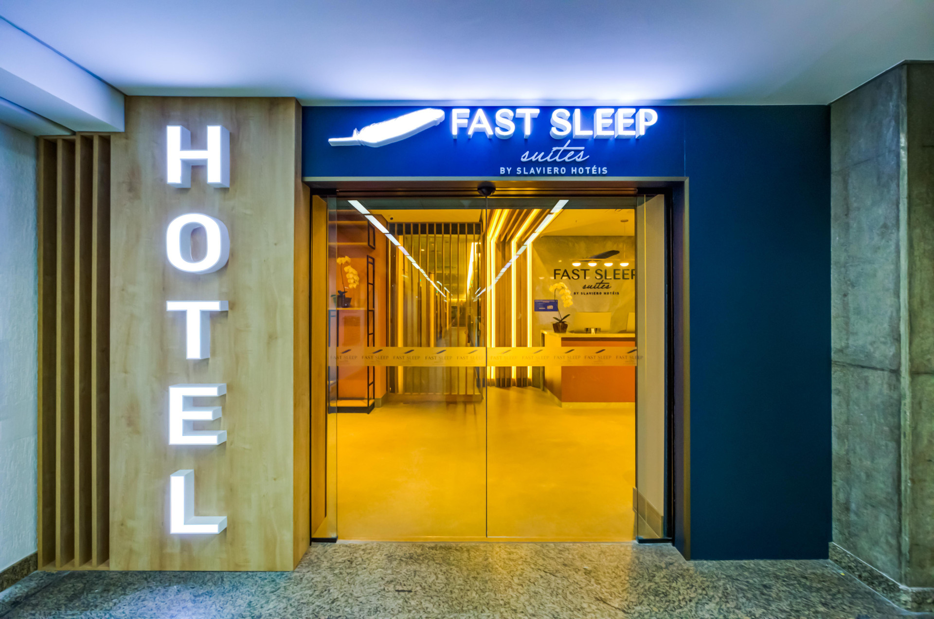 Vista Exterior Fast Sleep Suites by Slaviero Hotéis