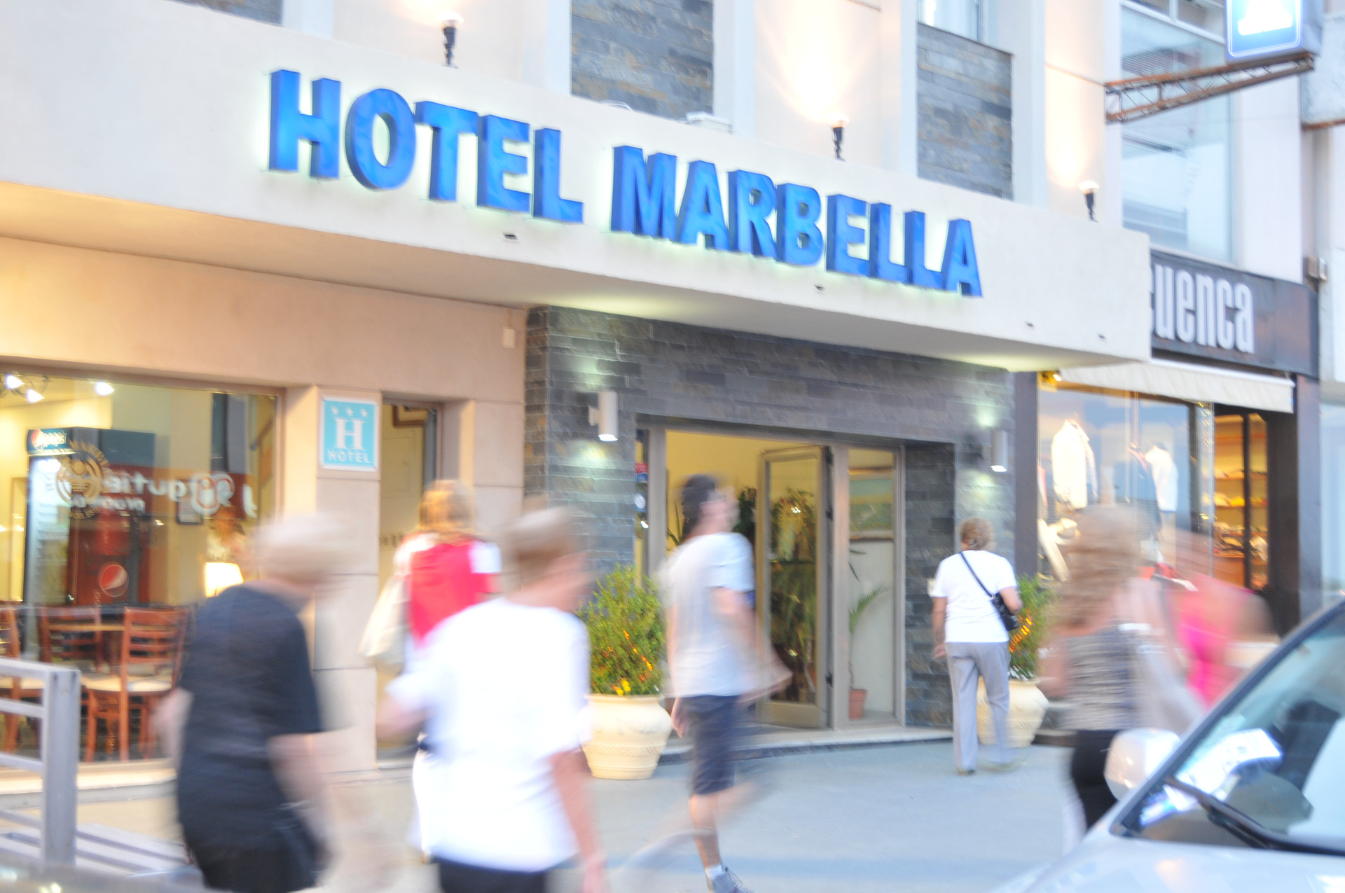 Vista Exterior Hotel Marbella