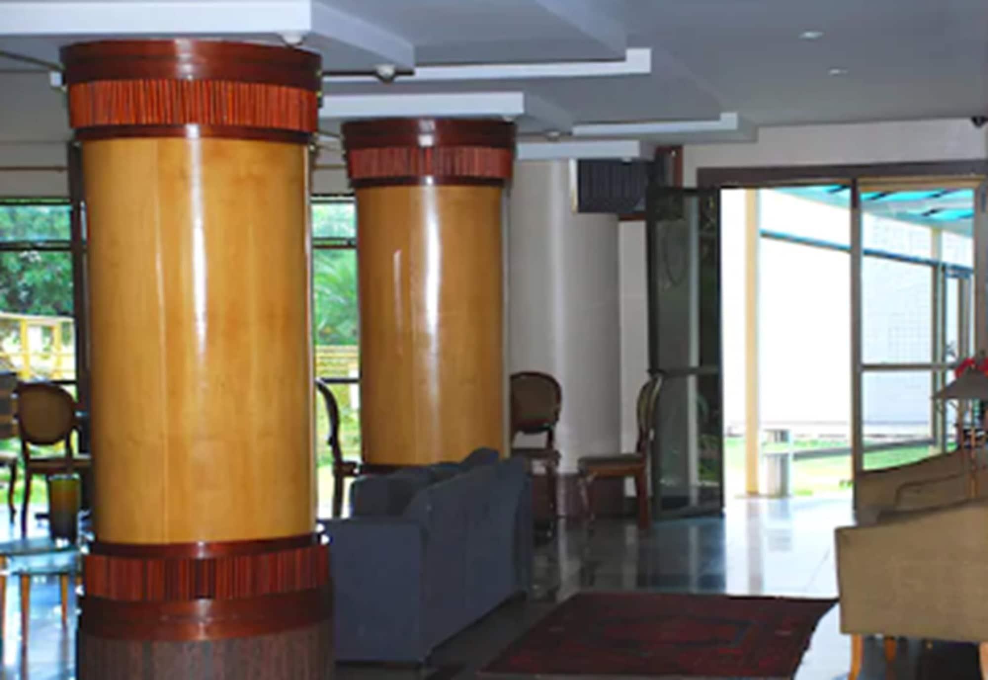 Comodidades del Alojamiento Monumental Bittar Hotel