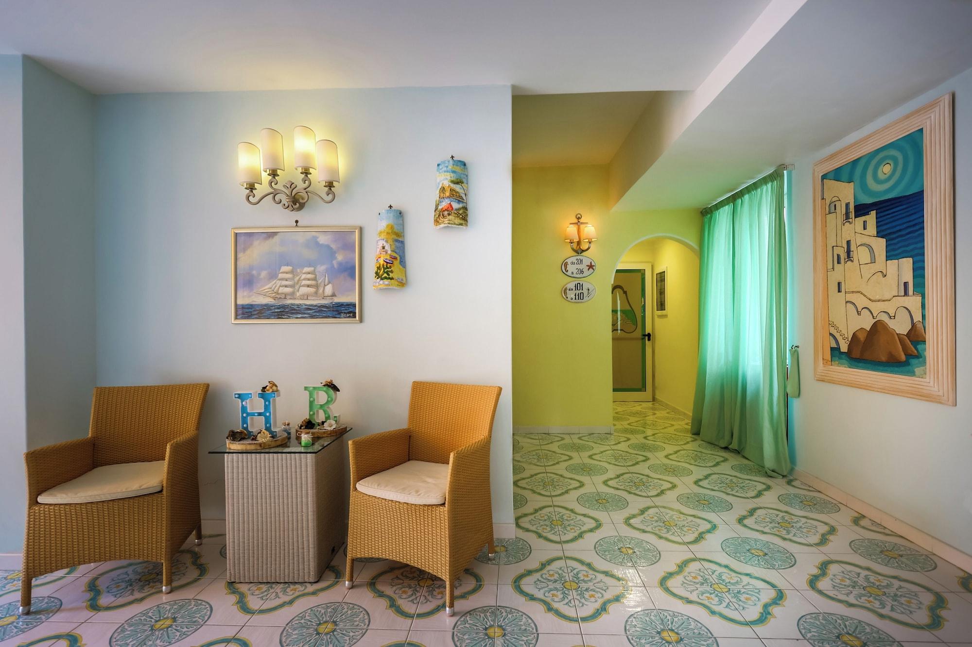 Vista Lobby Hotel Rivamare
