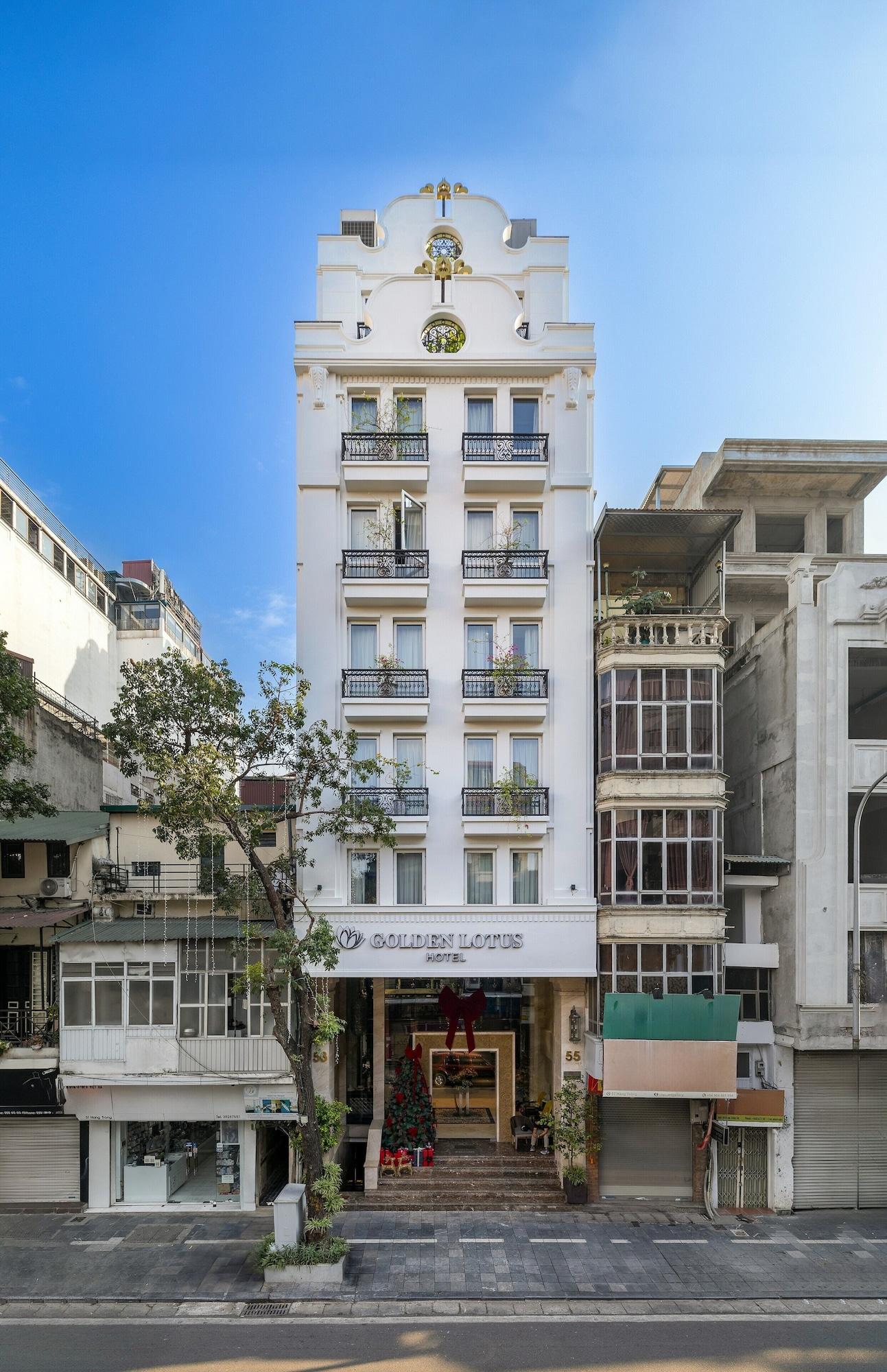 Vista Exterior Golden Lotus Luxury Hotel