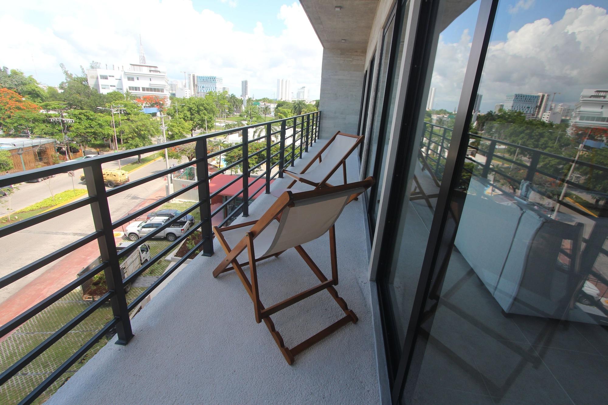 Vista Exterior EVERGLADES SUITES